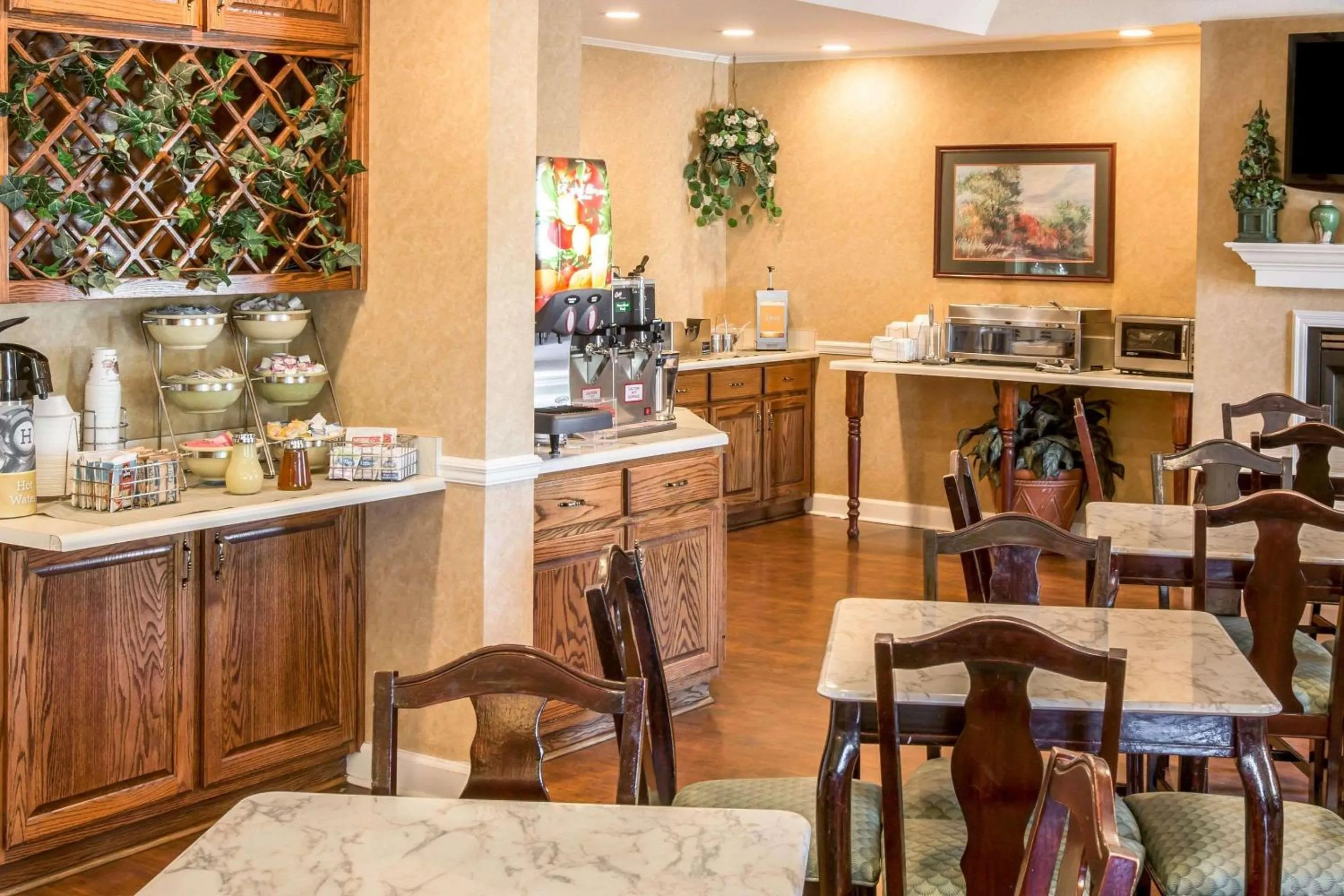 Restaurant/places to eat in Quality Inn Greeneville - Tusculum