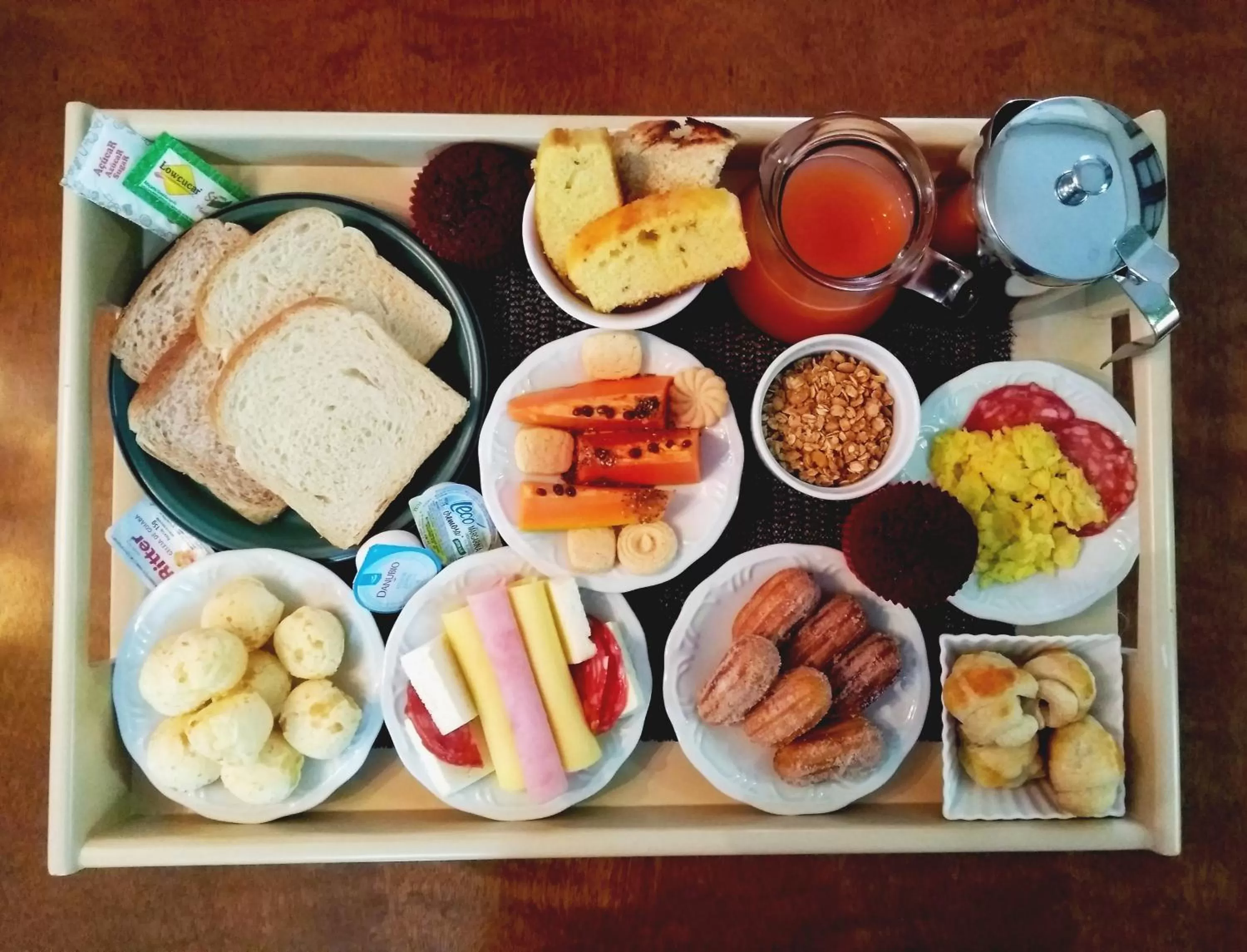 Breakfast in Pousada Canasvieiras