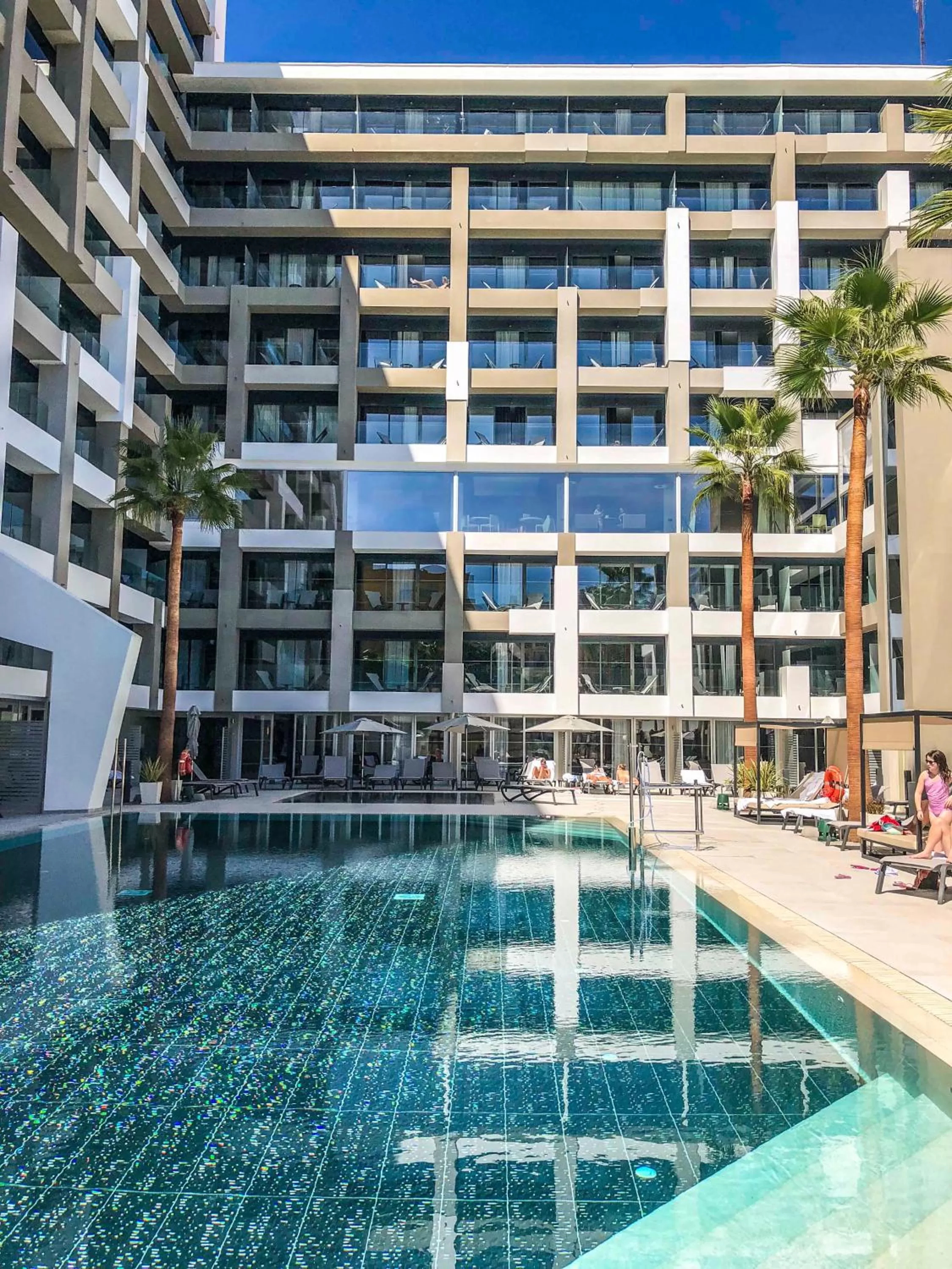 Facade/entrance in INNSiDE by Meliá Palma Bosque