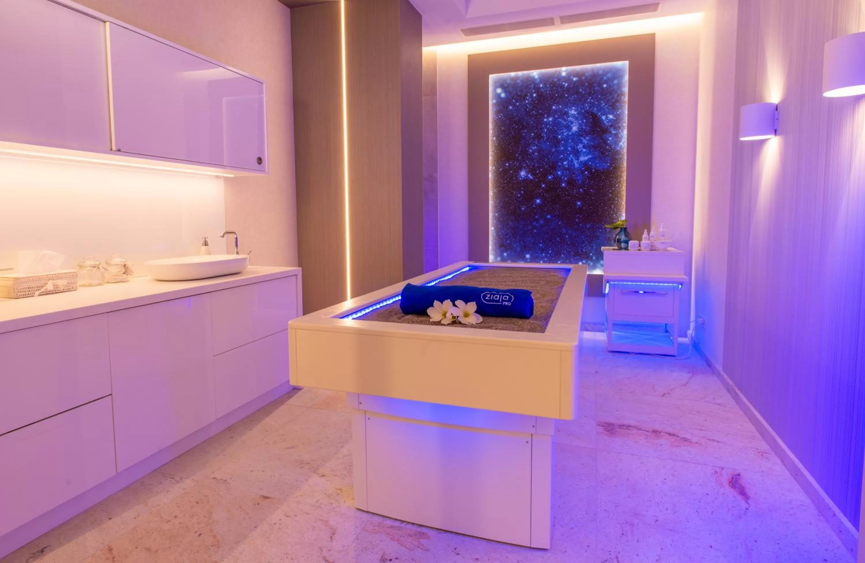 Massage, Bed in Suntago Village - Oficjalny nocleg Suntago