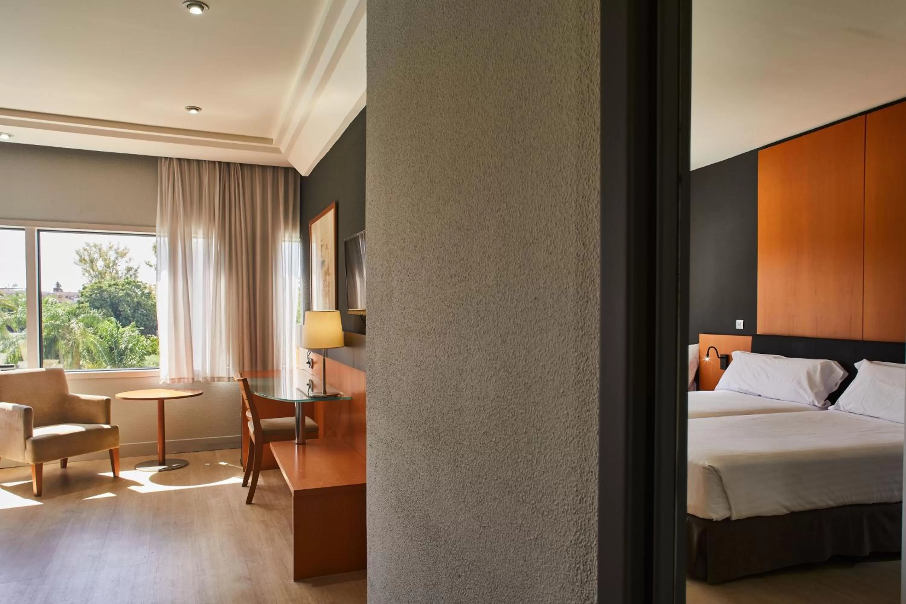 Photo of the whole room, Bed in Silken Al-Andalus Palace