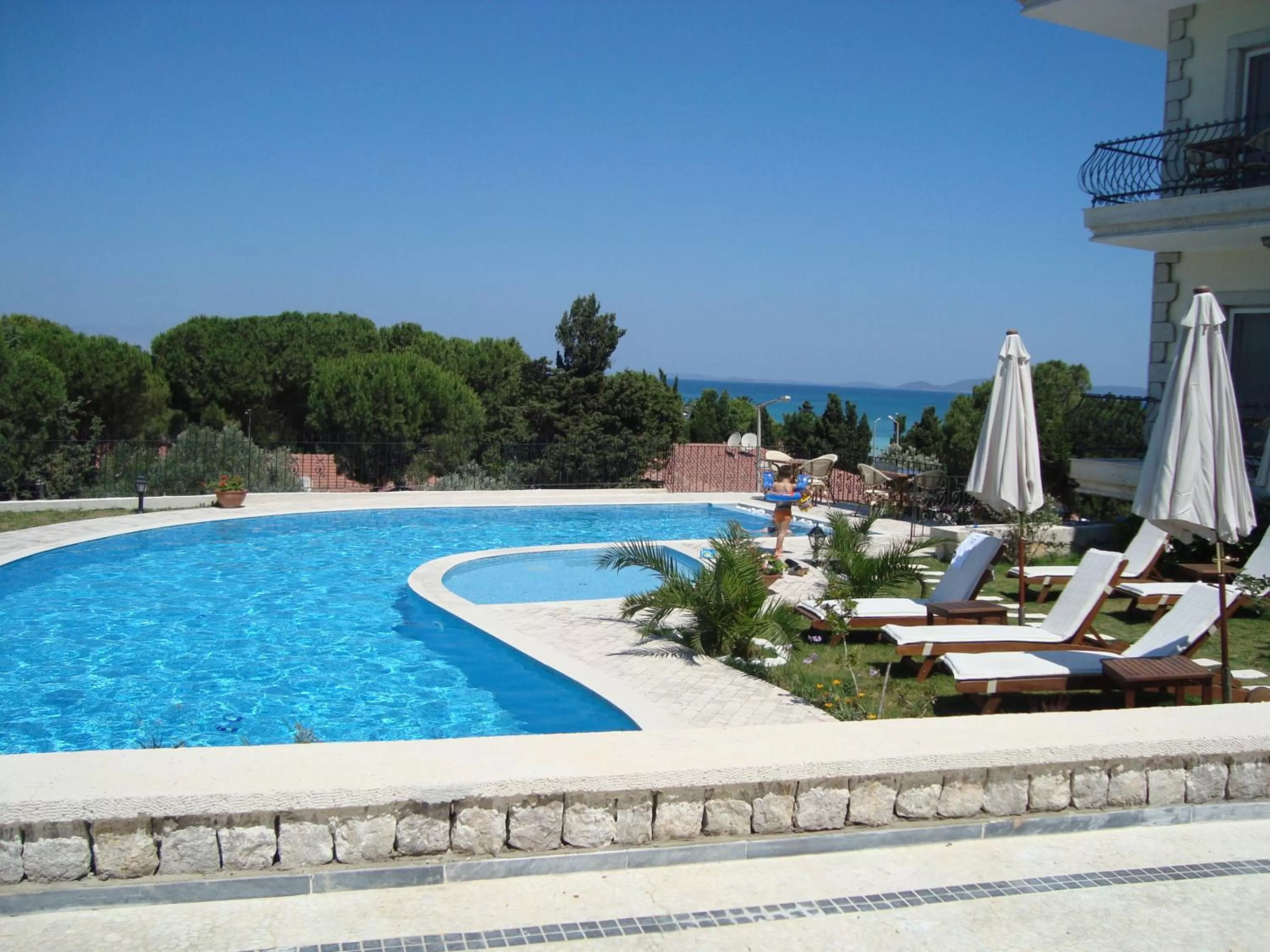 Day, Swimming Pool in Dolina Hotel