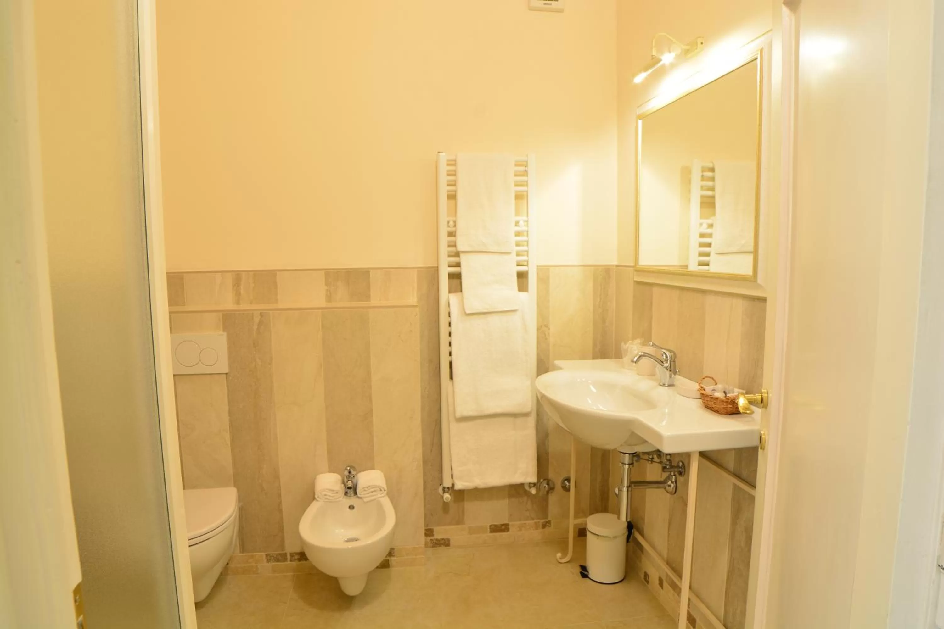 Bathroom in Dimora Salviati