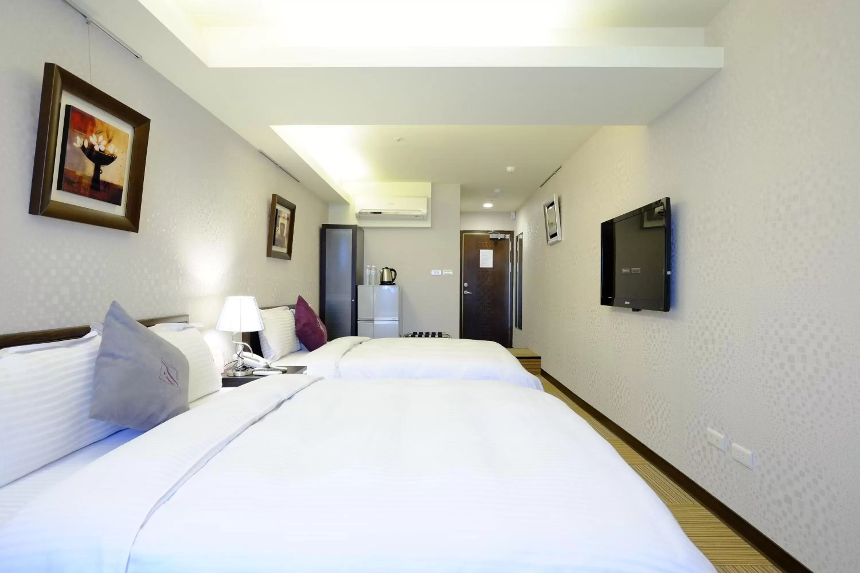 Photo of the whole room, Bed in 意芙旅店 Ifinn Hotel