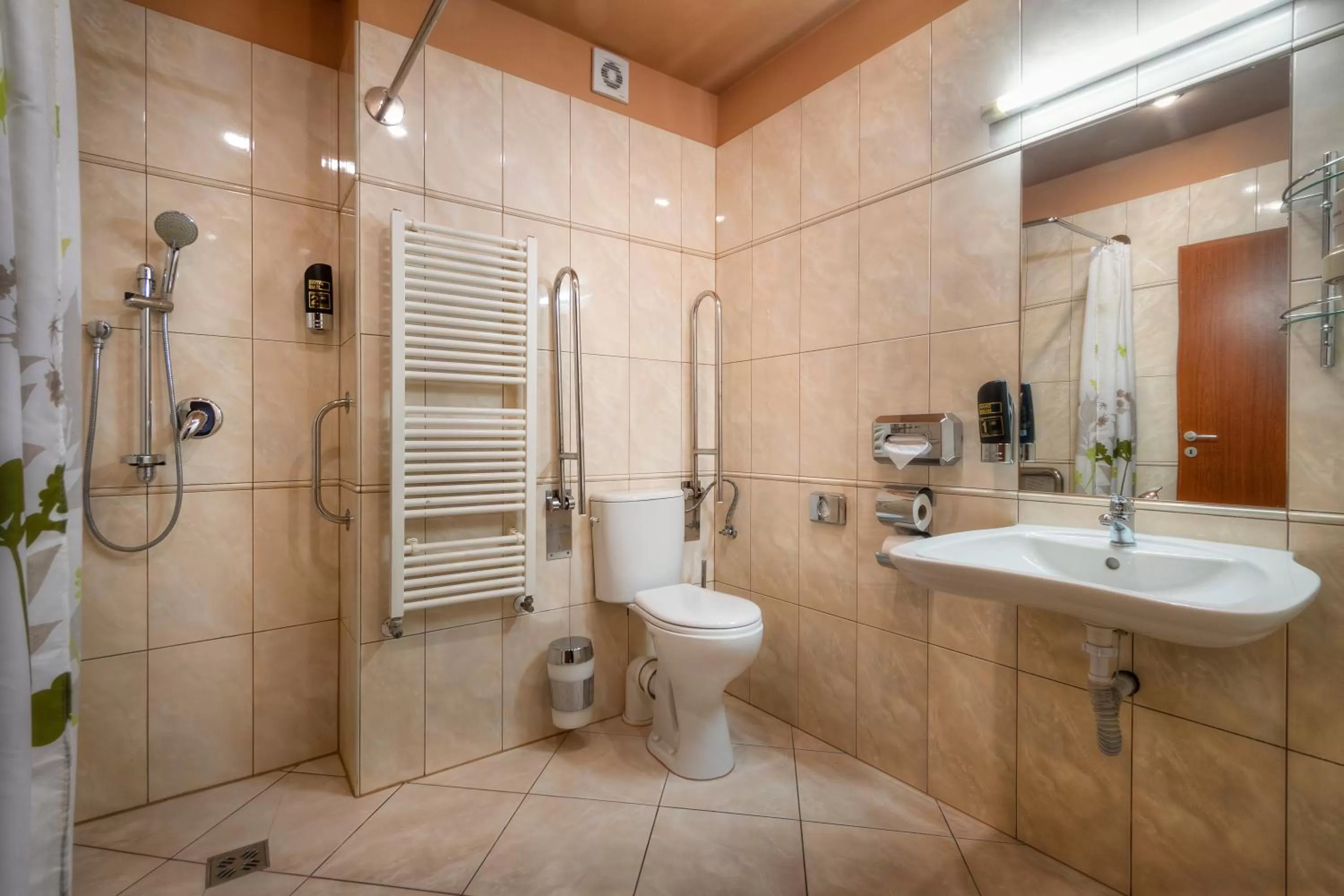 Bathroom in Atlantic Hotel