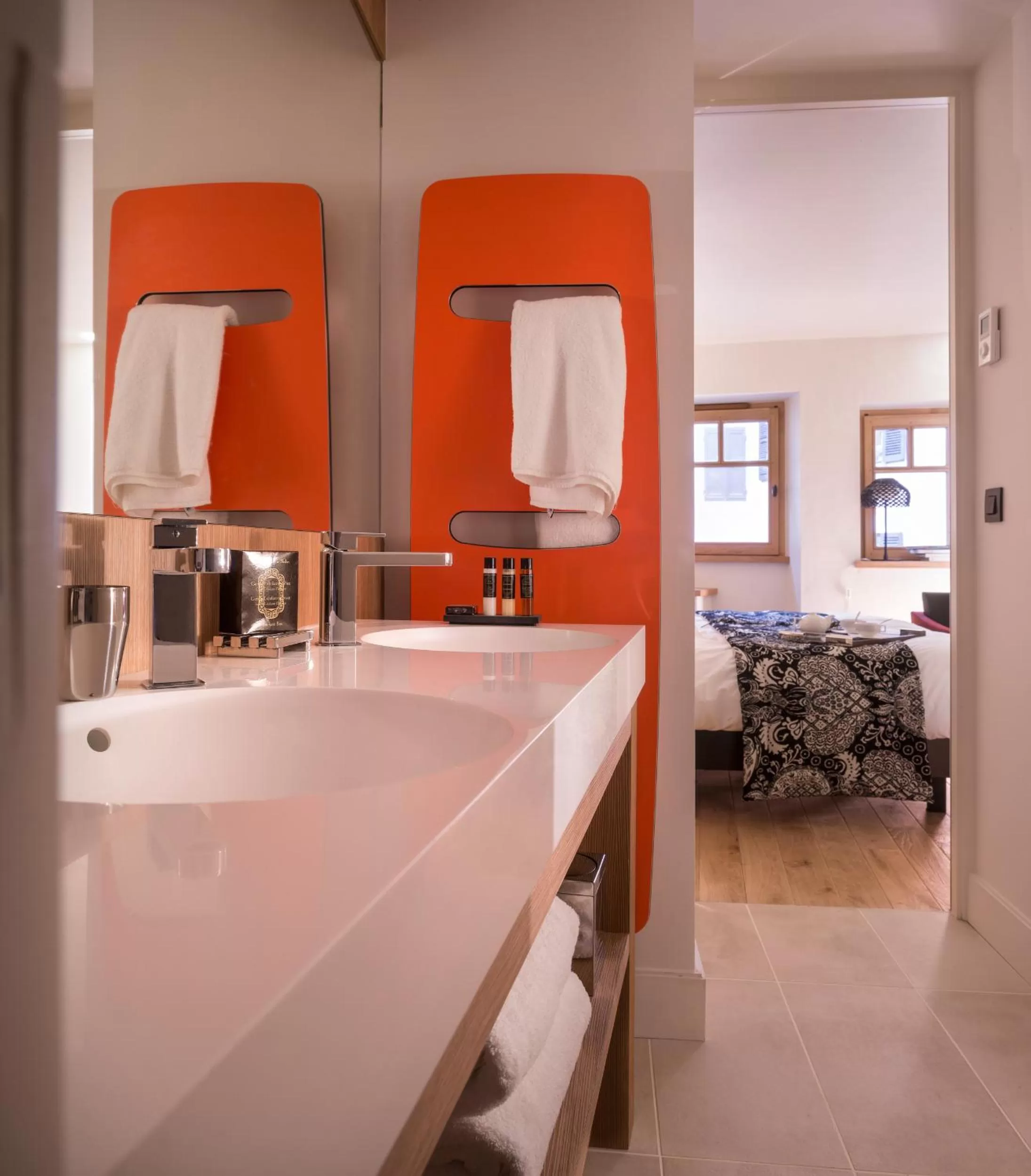 Bathroom, Bed in Les Loges Annecy Vieille Ville