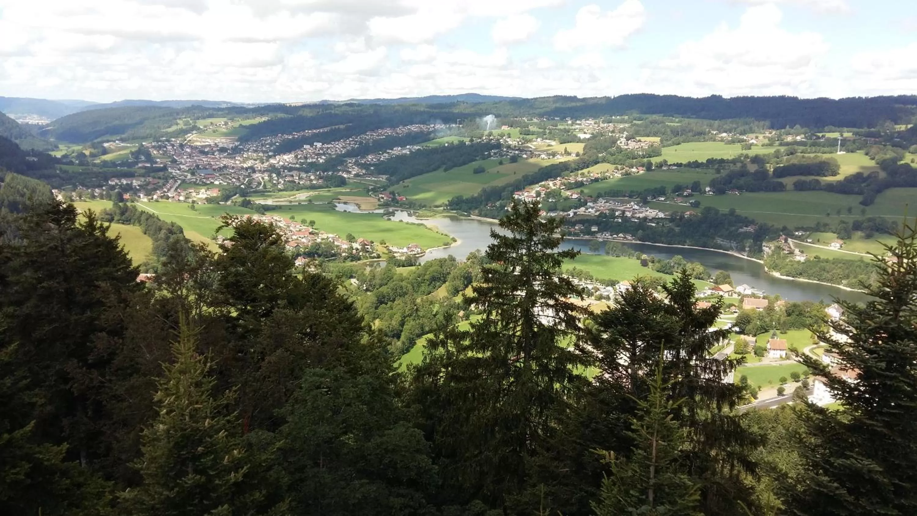 Natural landscape in Hotel Les Montagnards
