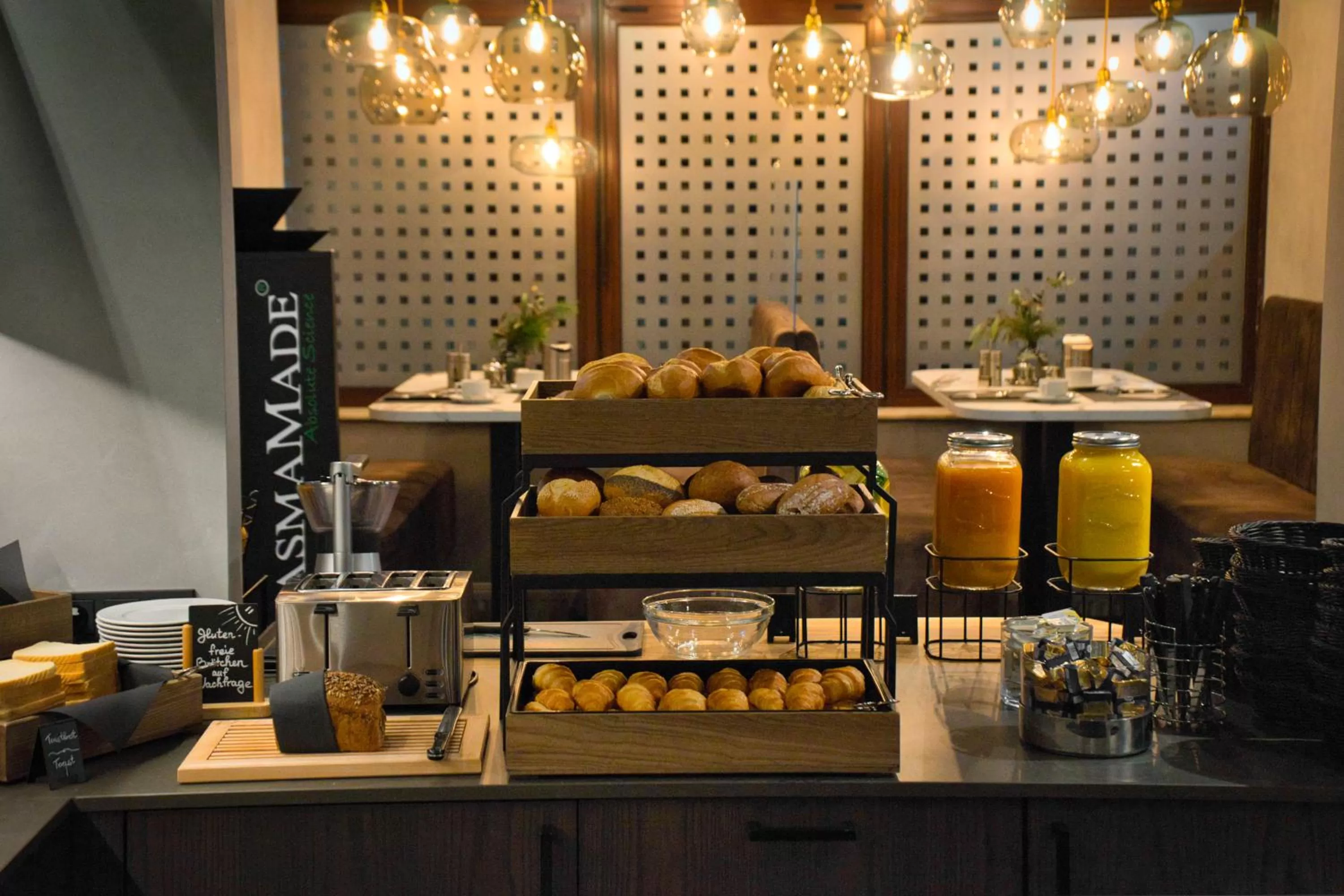 Breakfast in Best Western Plus Hotel Regence