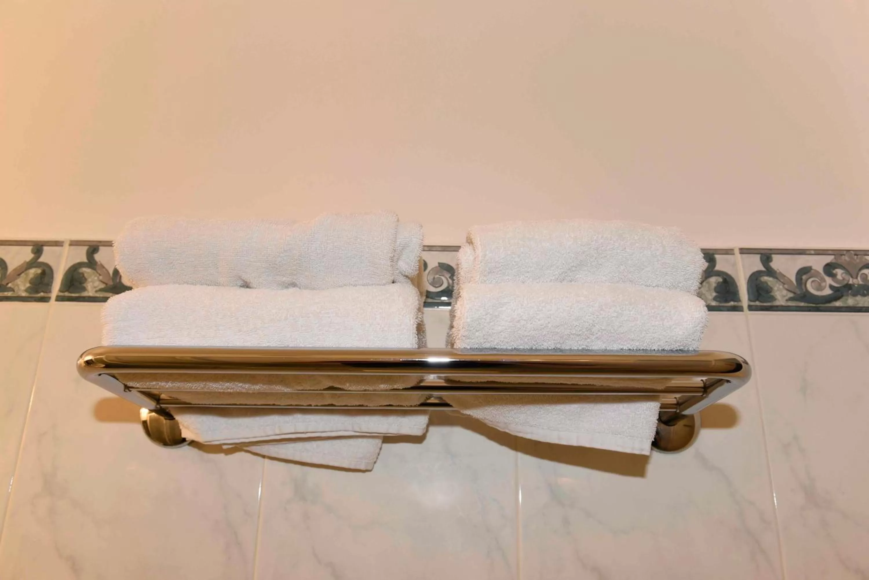 Bathroom in Azur Hôtel