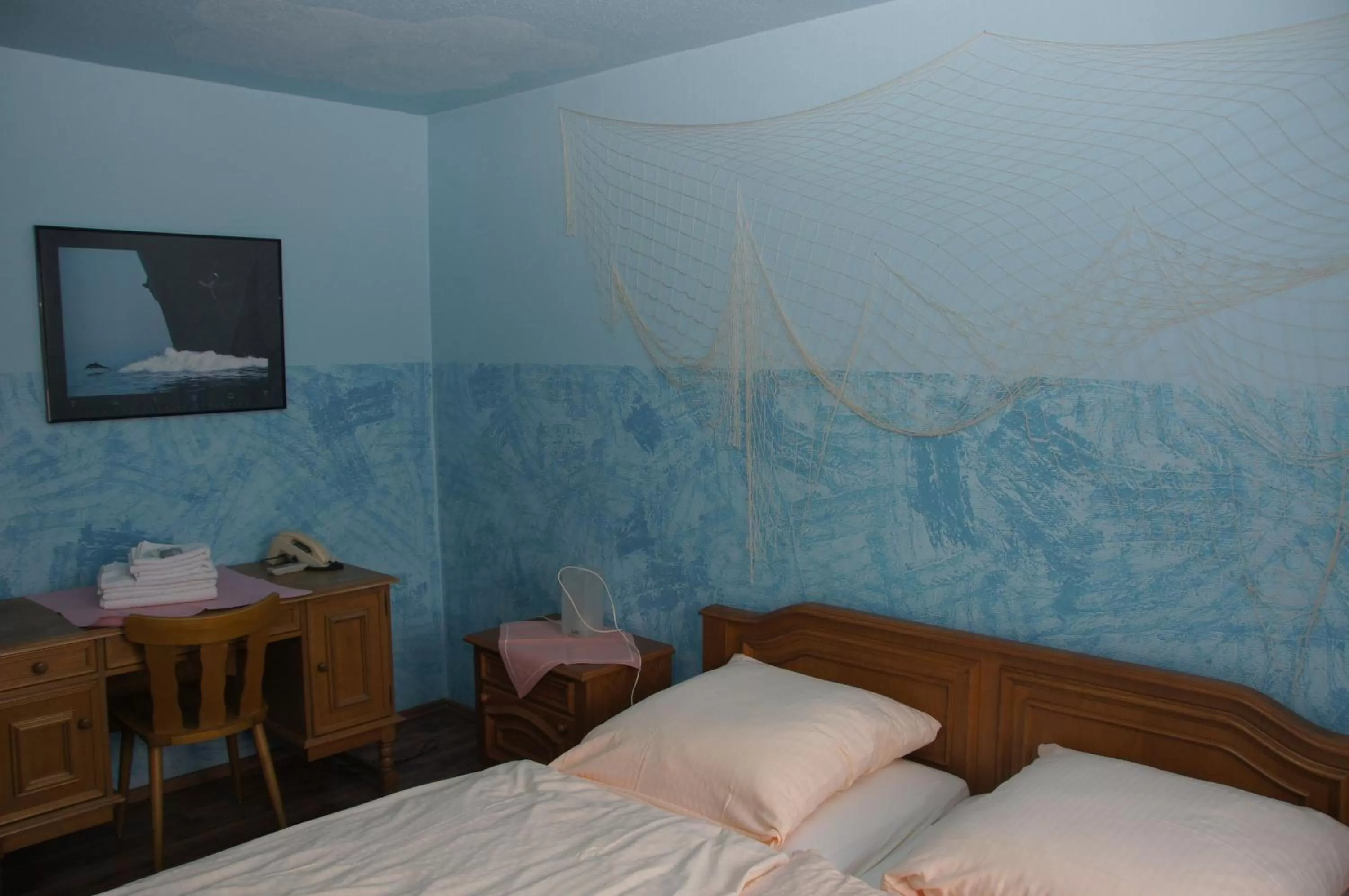 Photo of the whole room, Bed in Hotel Paseo