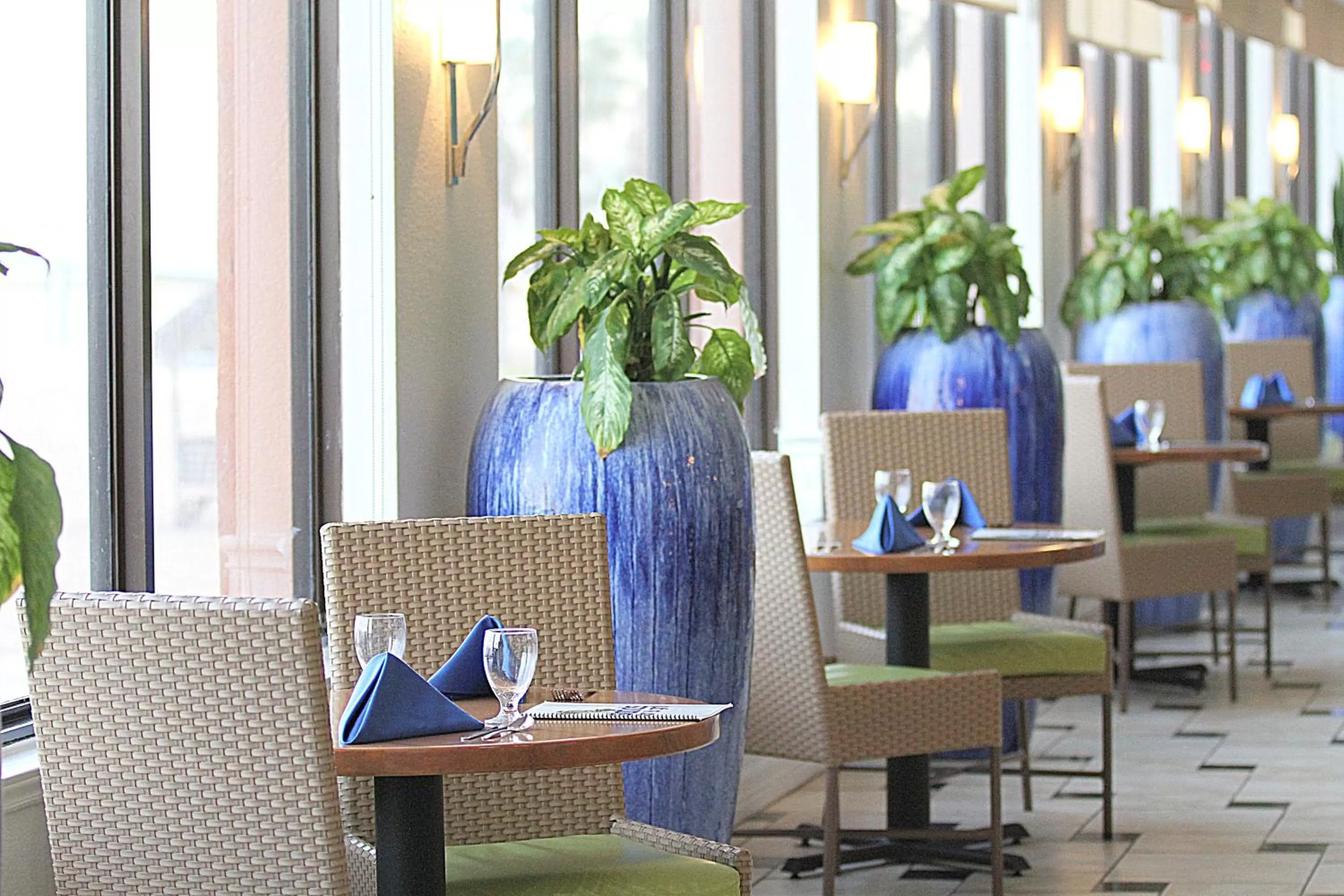 Restaurant/places to eat in DoubleTree by Hilton Corpus Christi Beachfront