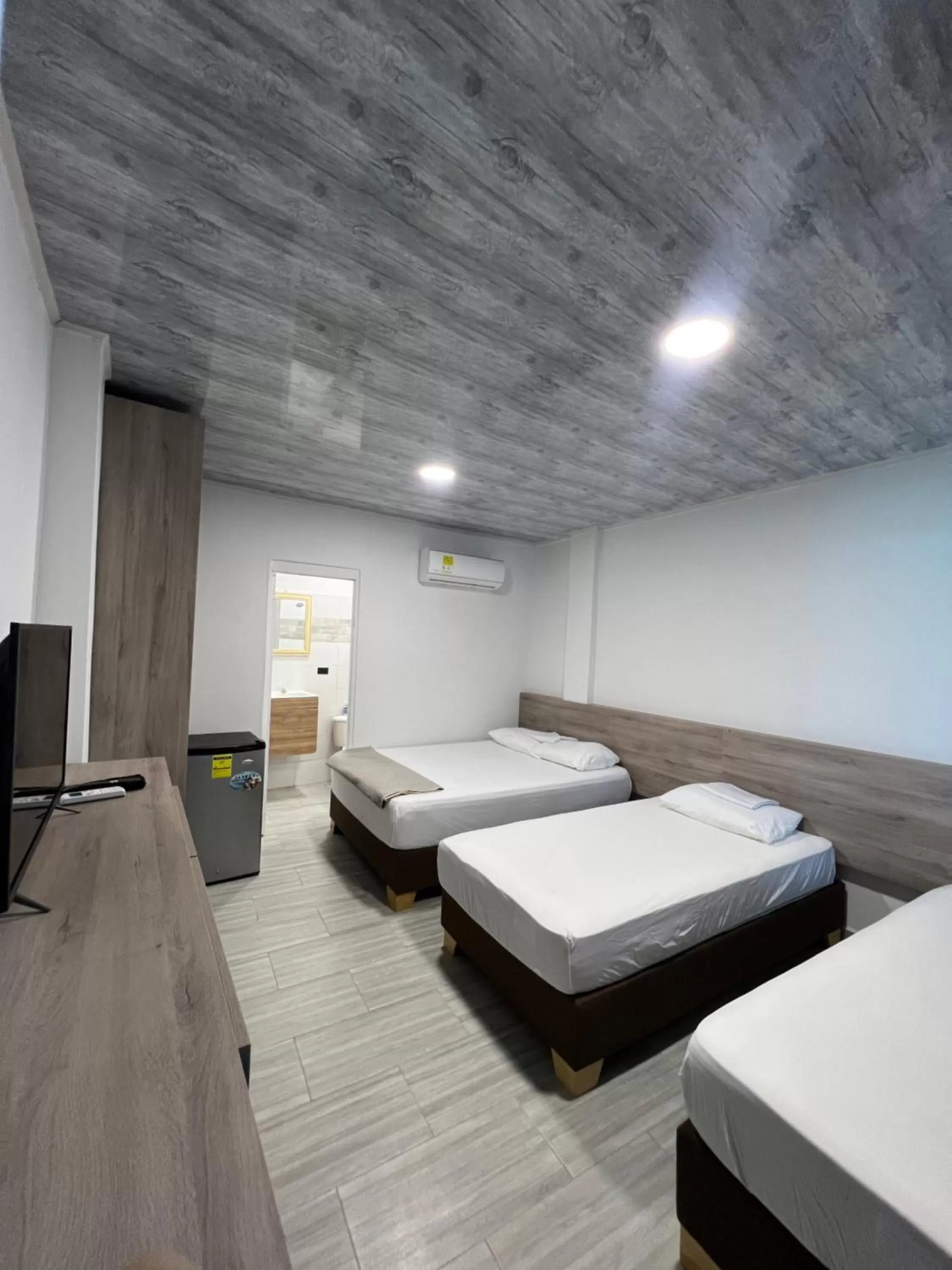 Photo of the whole room, Bed in Apartamentos Isla Tropical