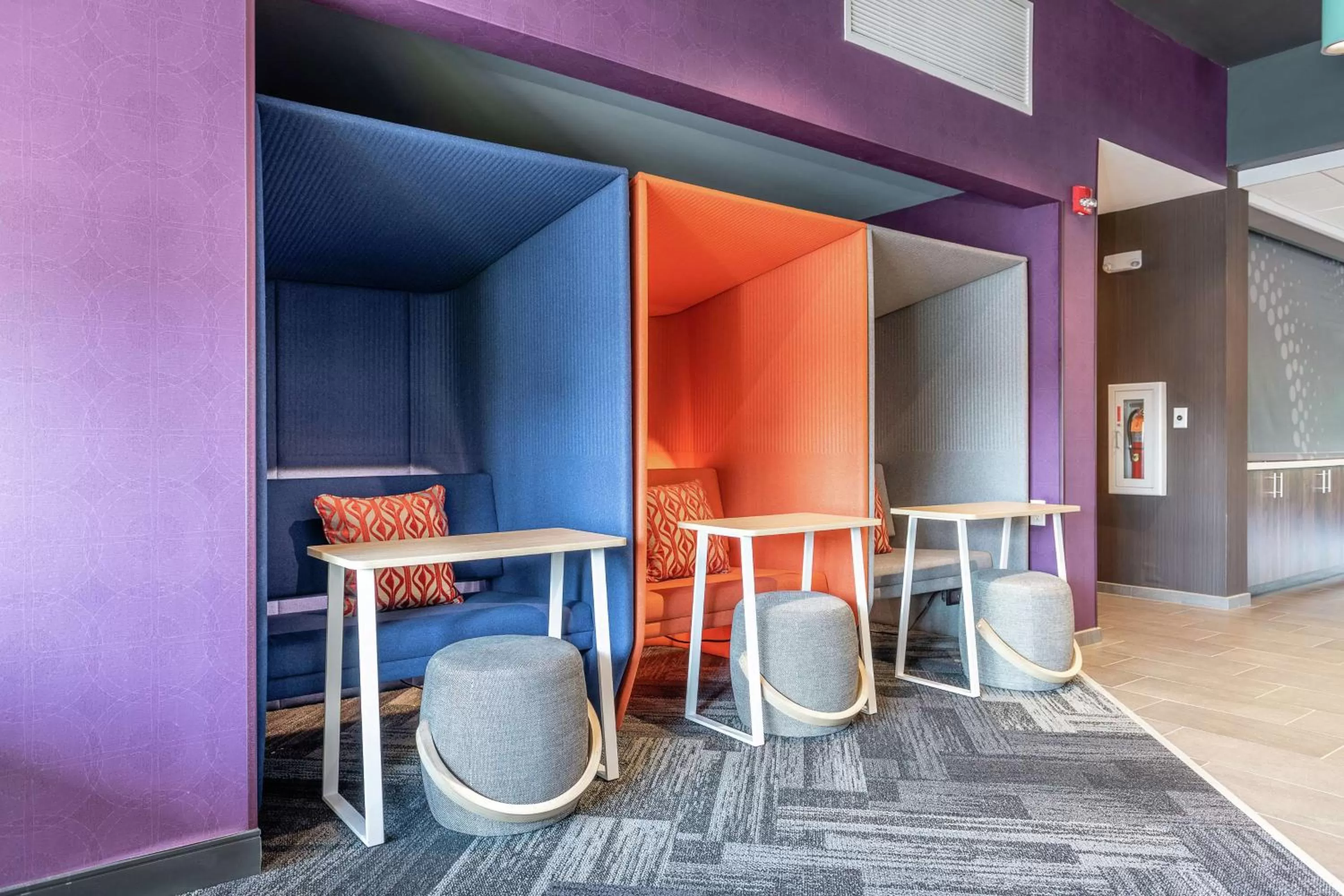 Lobby or reception in Tru By Hilton Orangeburg