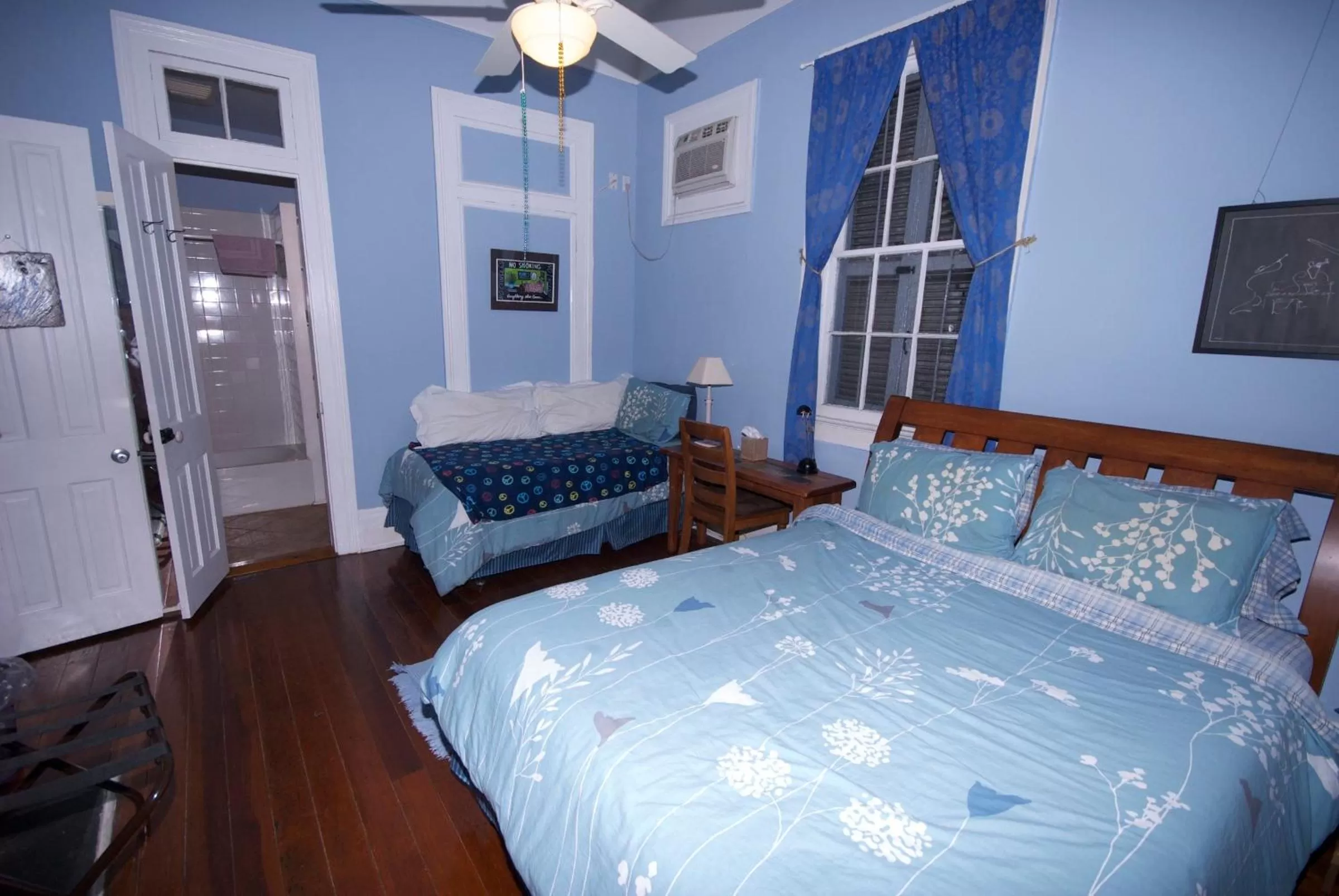 Bedroom, Bed in The Burgundy Bed and Breakfast