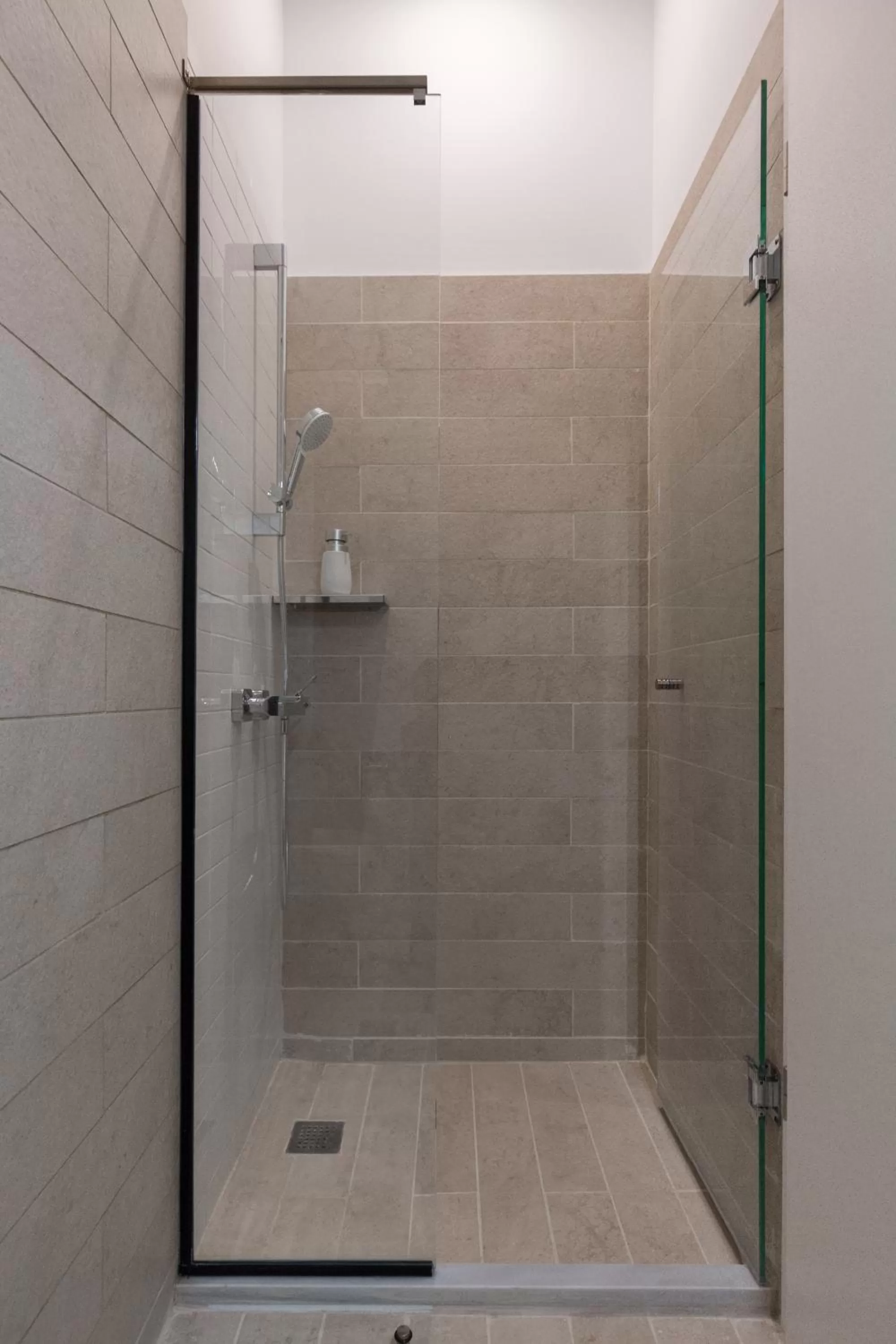 Troon of Athens Apartments