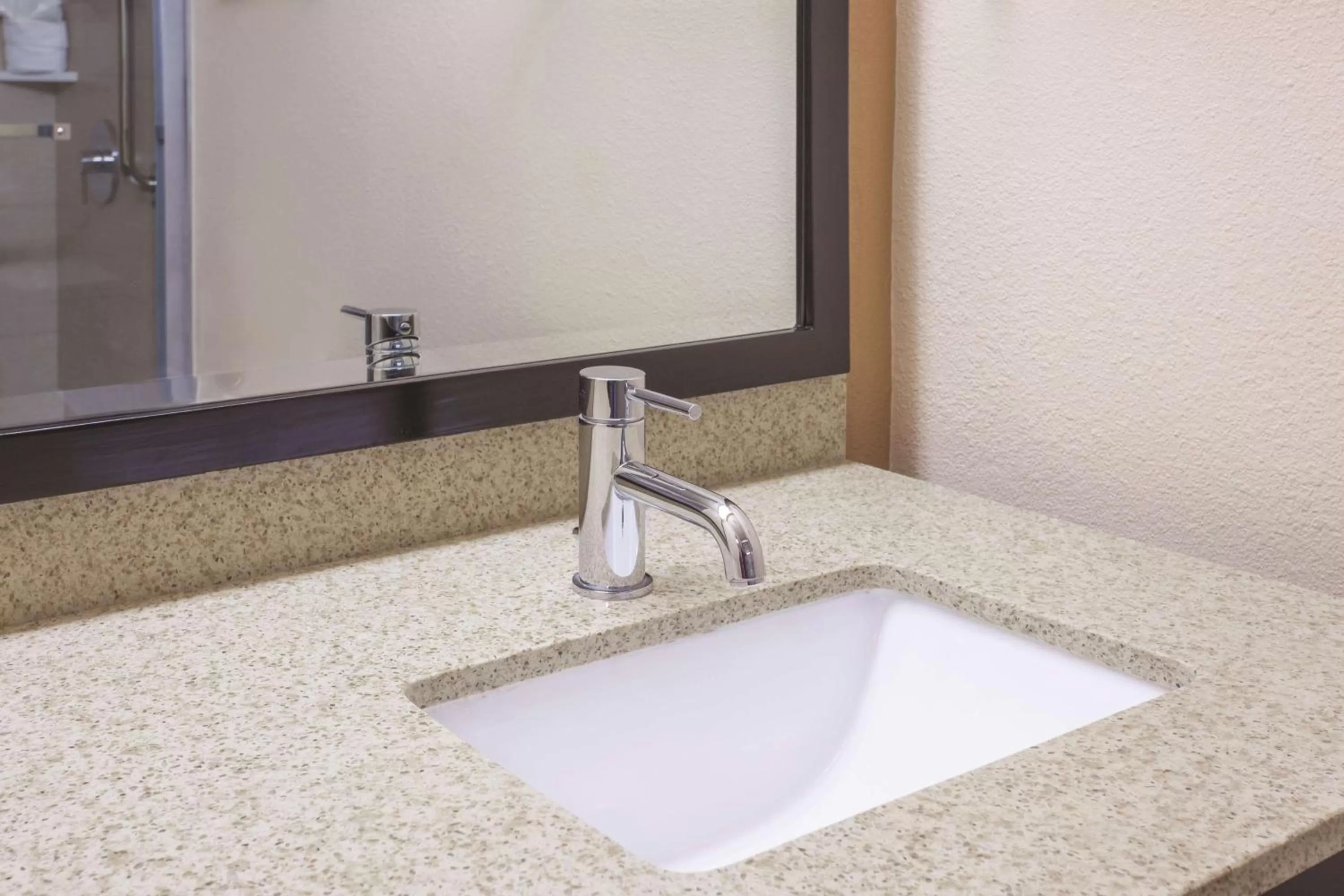 Photo of the whole room in La Quinta Inn by Wyndham Berkeley