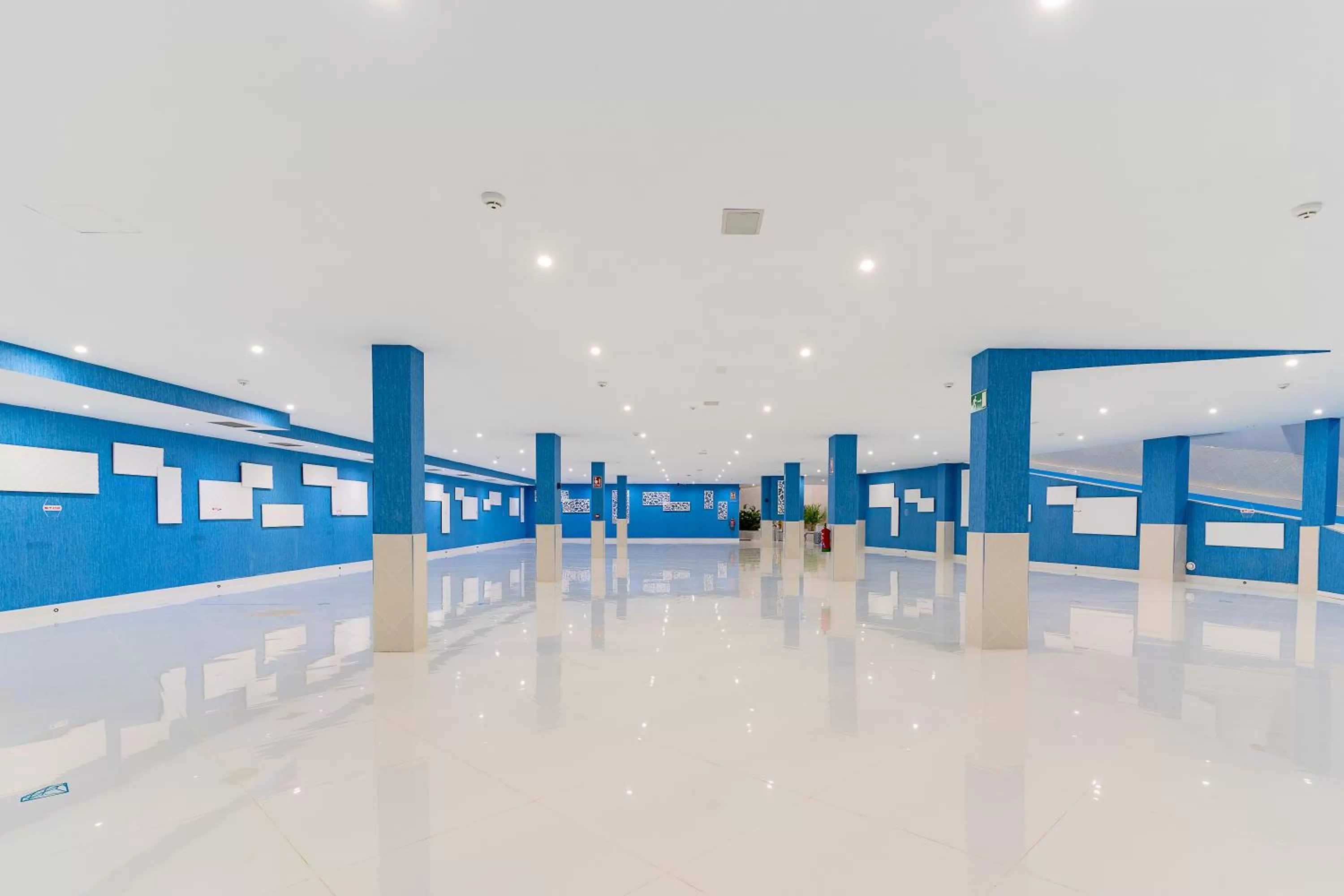 Property building in Lani's Suites de Luxe - Adults Only