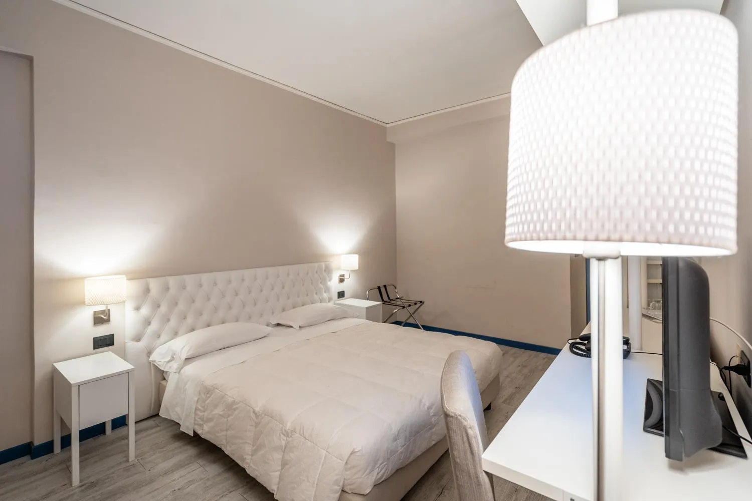 Bed in Europa Palace Hotel