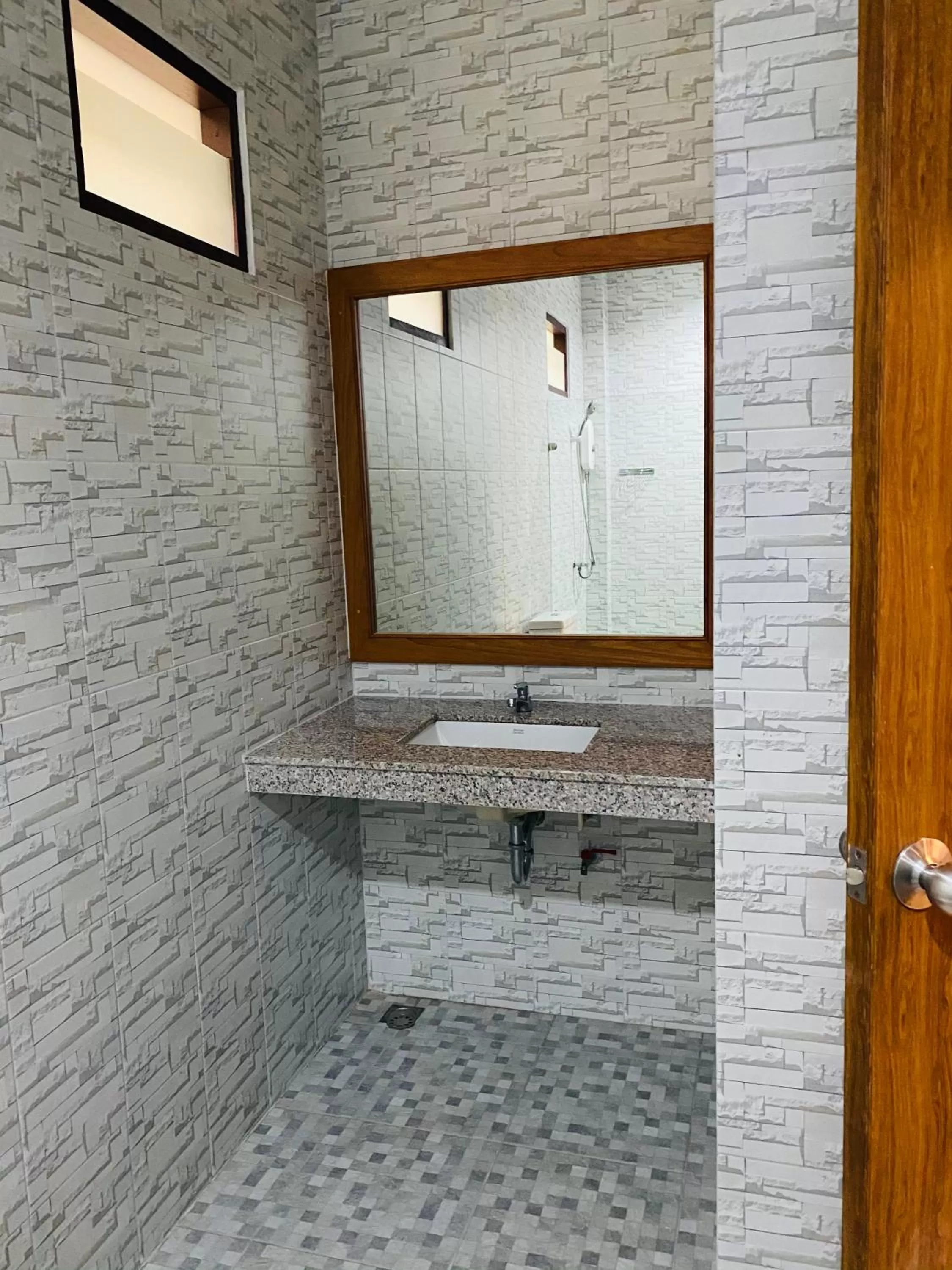 Bathroom in Kaibae Hut Resort