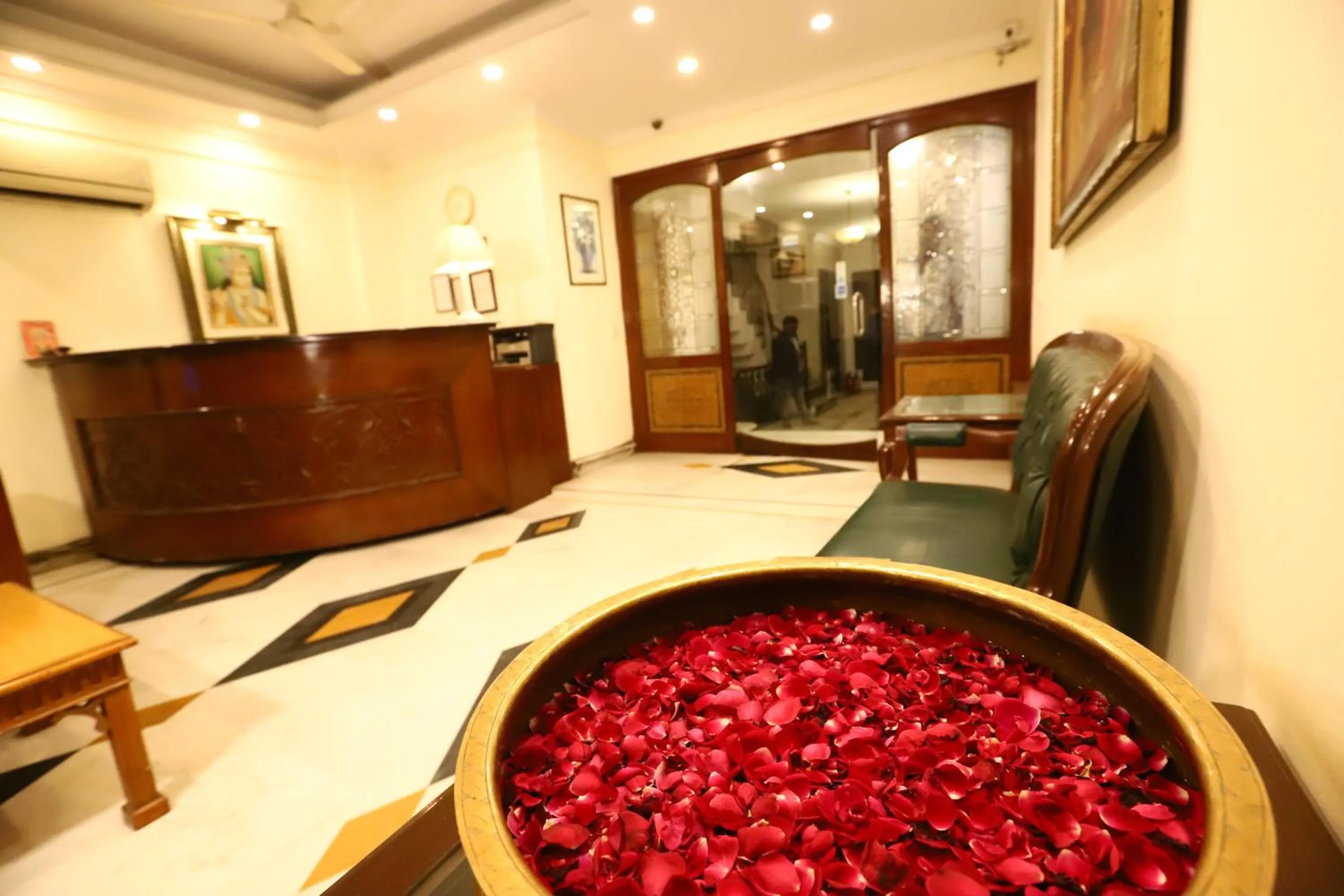Lobby or reception in Hotel Ambica Palace AIIMS New Delhi - Couple Friendly Local ID Accepted