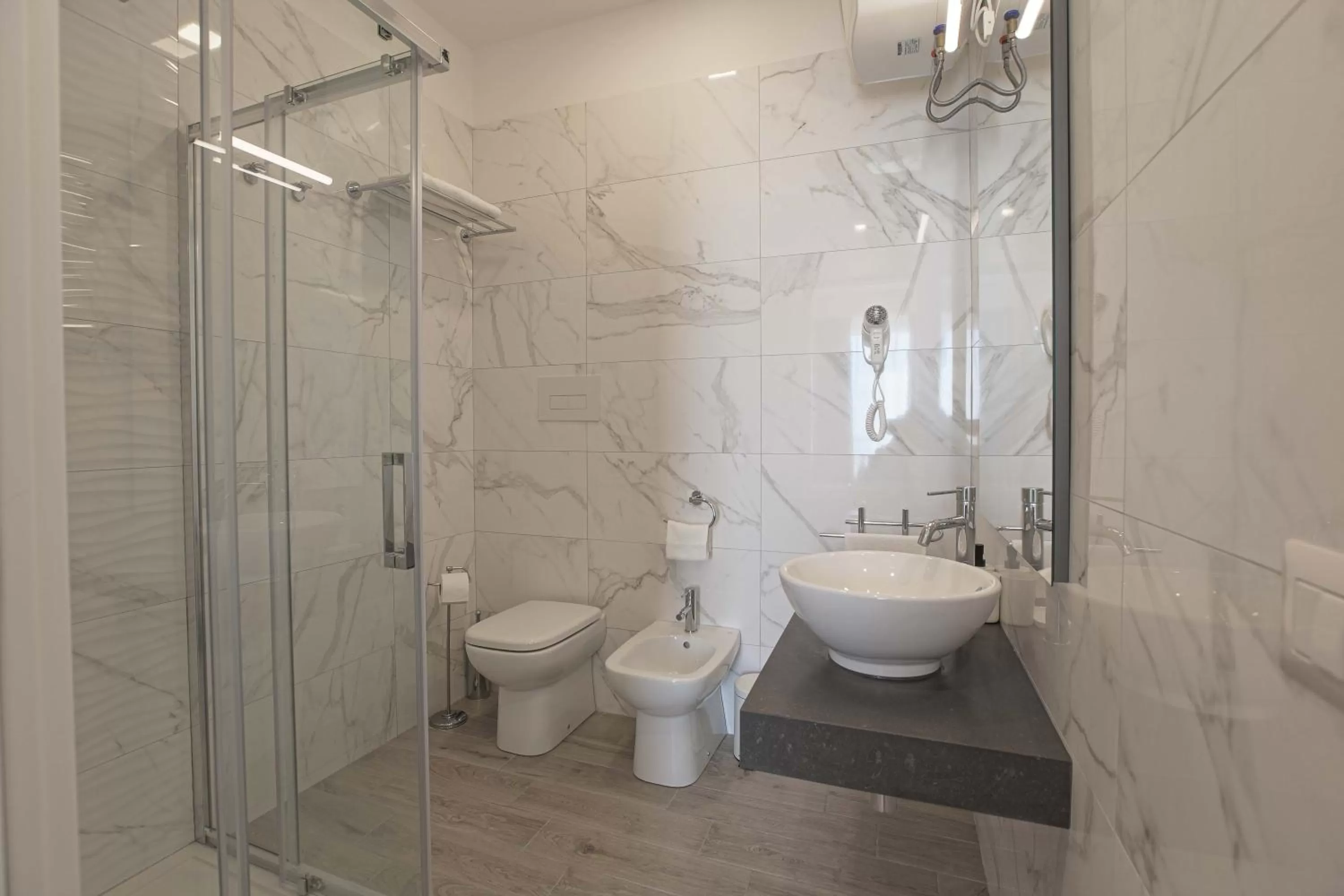 Bathroom in Esseneto Rooms