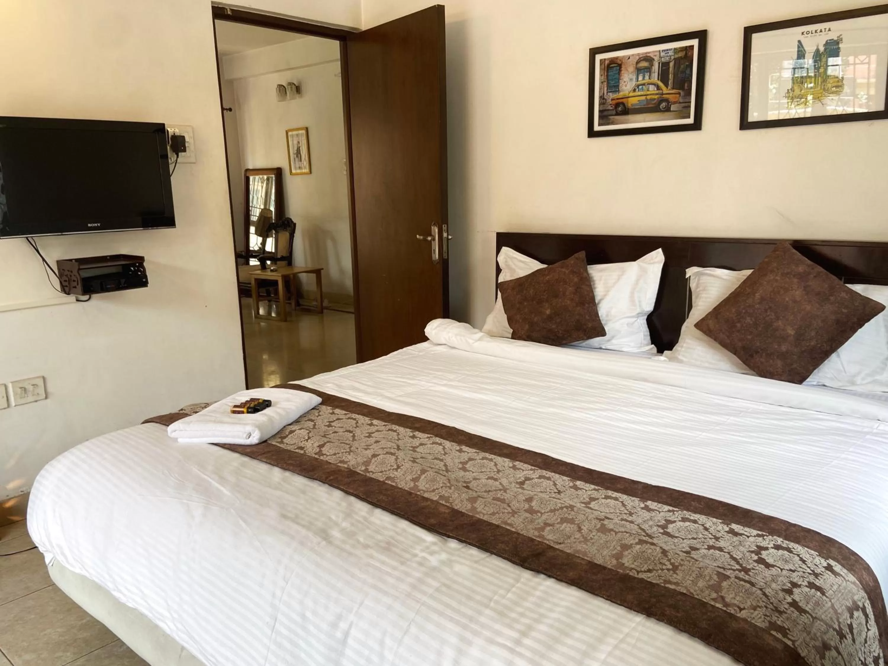 Bed in The Aster Homestay - Bedrooms & Apartments