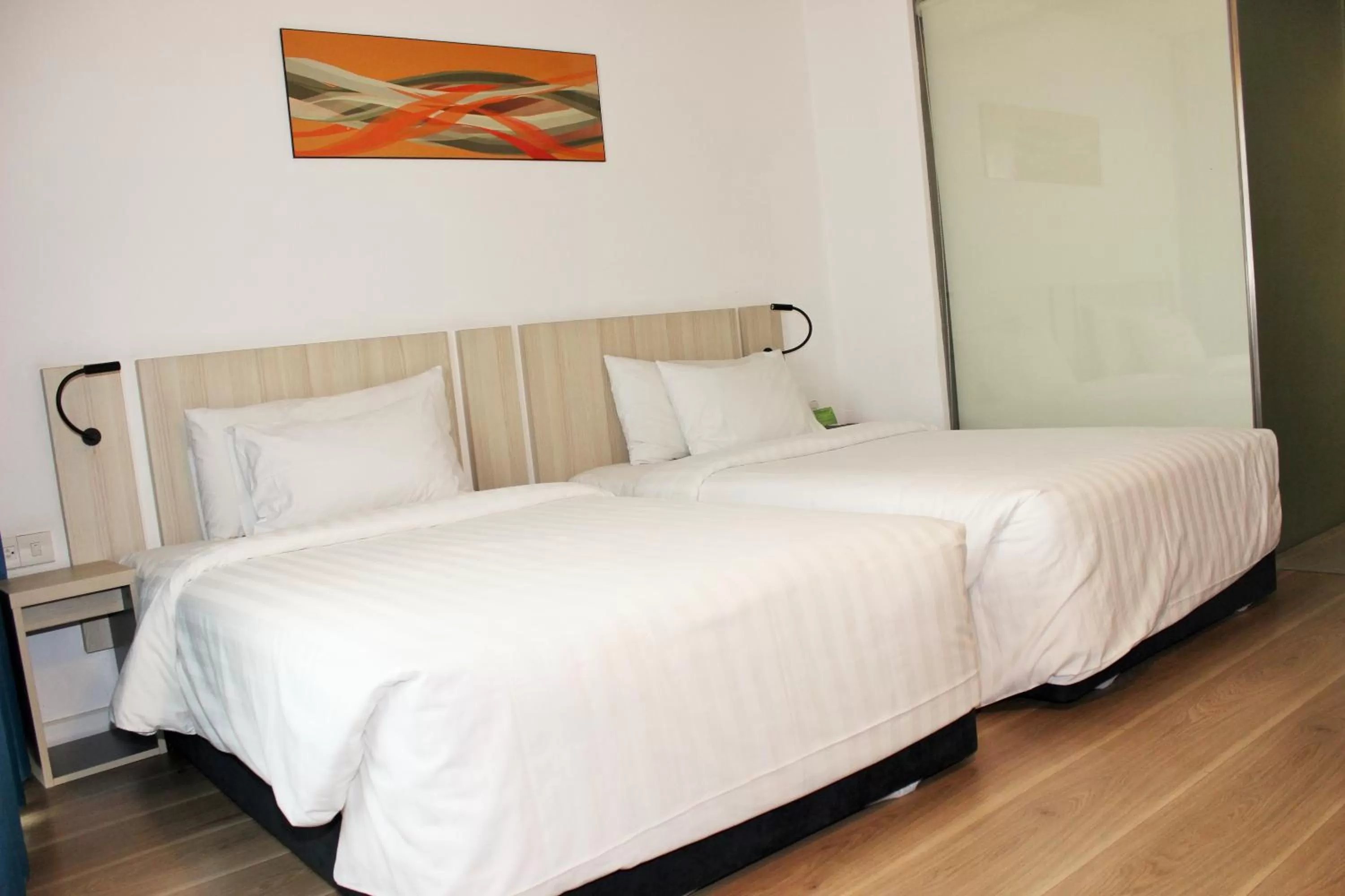 Bedroom, Bed in Liberty Hotel Saigon Greenview