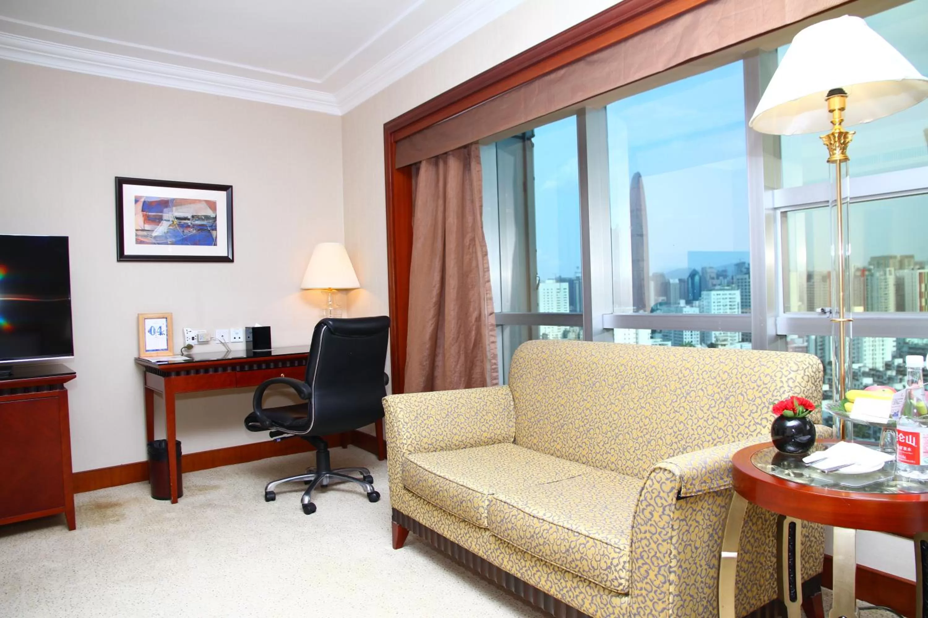 Seating area in The Pavilion Hotel Shenzhen (Huaqiang NorthBusiness Zone)