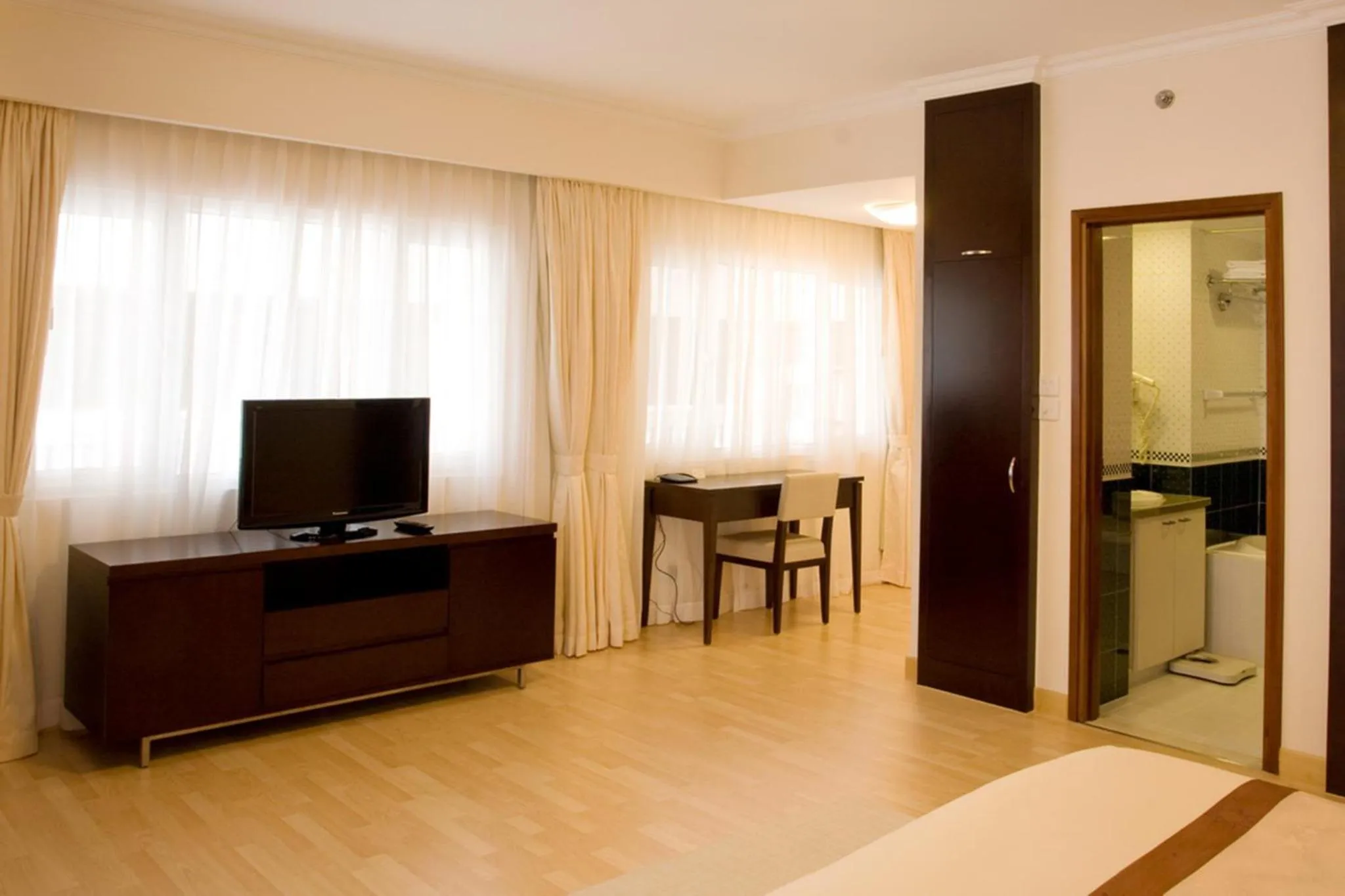 Bedroom in Norfolk Mansion - Luxury Serviced Apartment