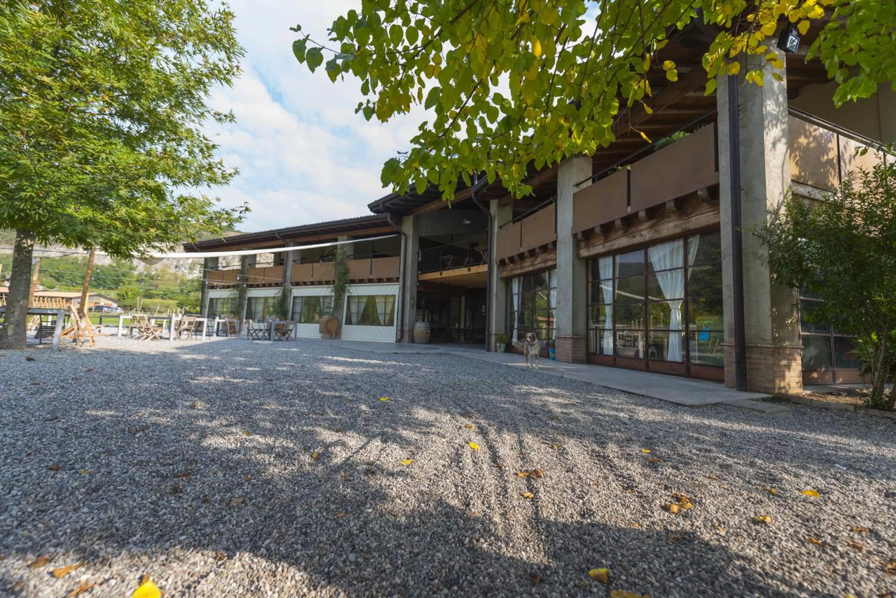 Facade/entrance, Property Building in Agriturismo Locanda Del Pesco
