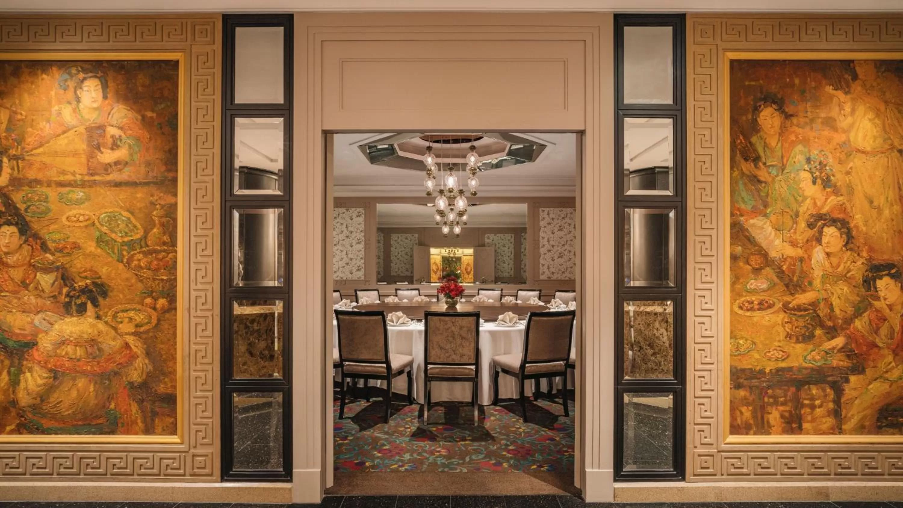 Restaurant/places to eat in InterContinental Bangkok by IHG