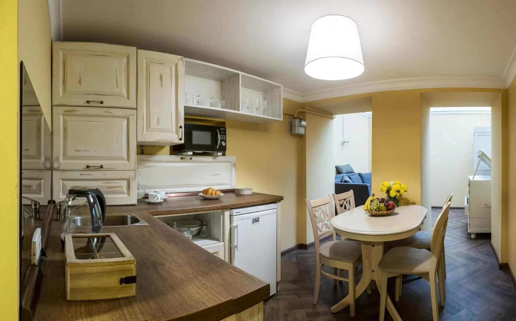 Superior Quadruple Room in Apart Hotel Michelle Superior Quadruple Room in Apart Hotel Michelle