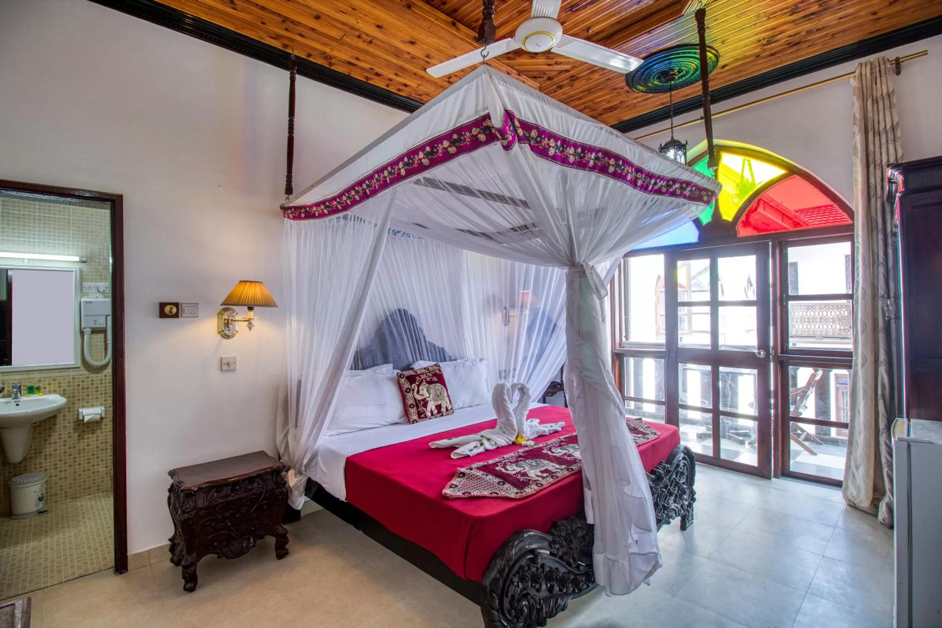 Bed in Tembo House Hotel