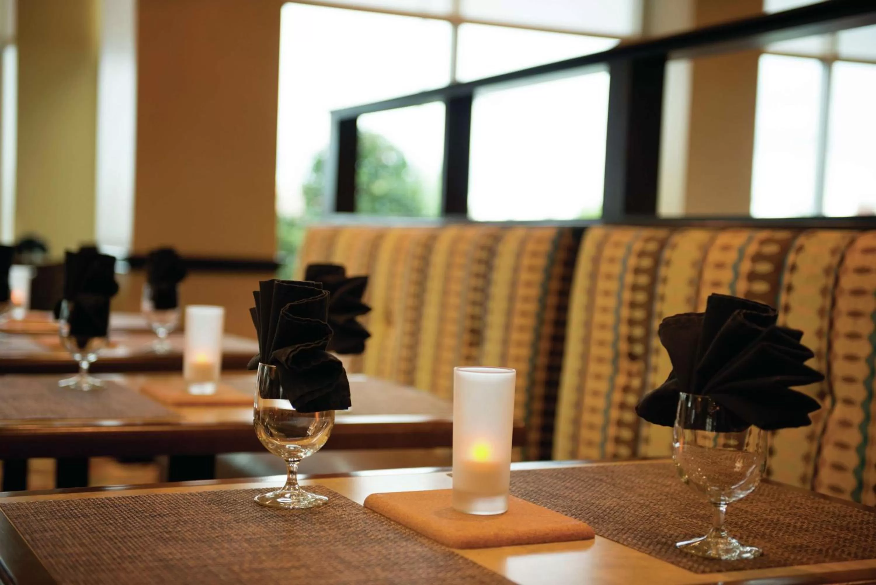 Dining area in Hilton Garden Inn Warner Robins
