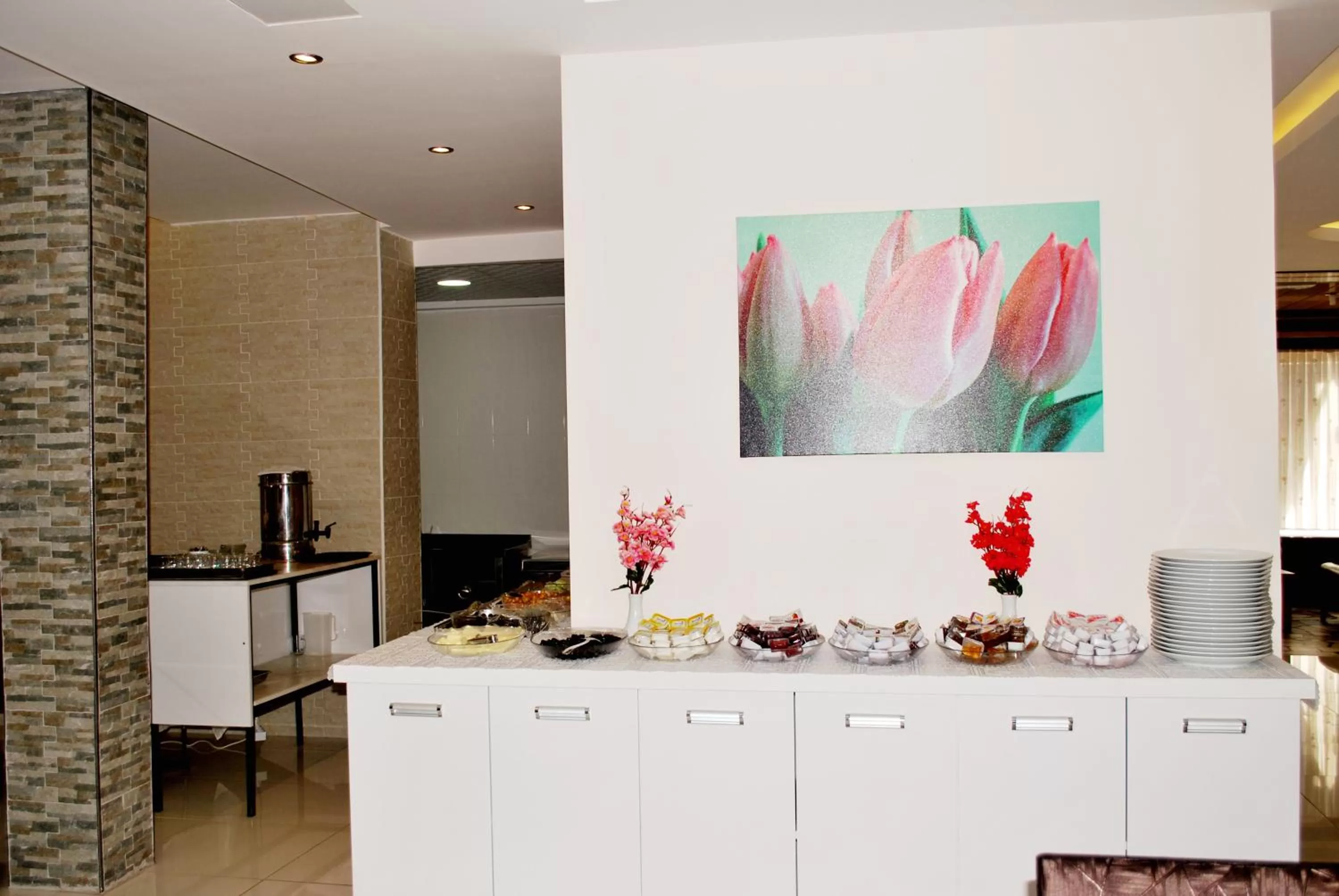 Restaurant/places to eat in Köprücü Hotel