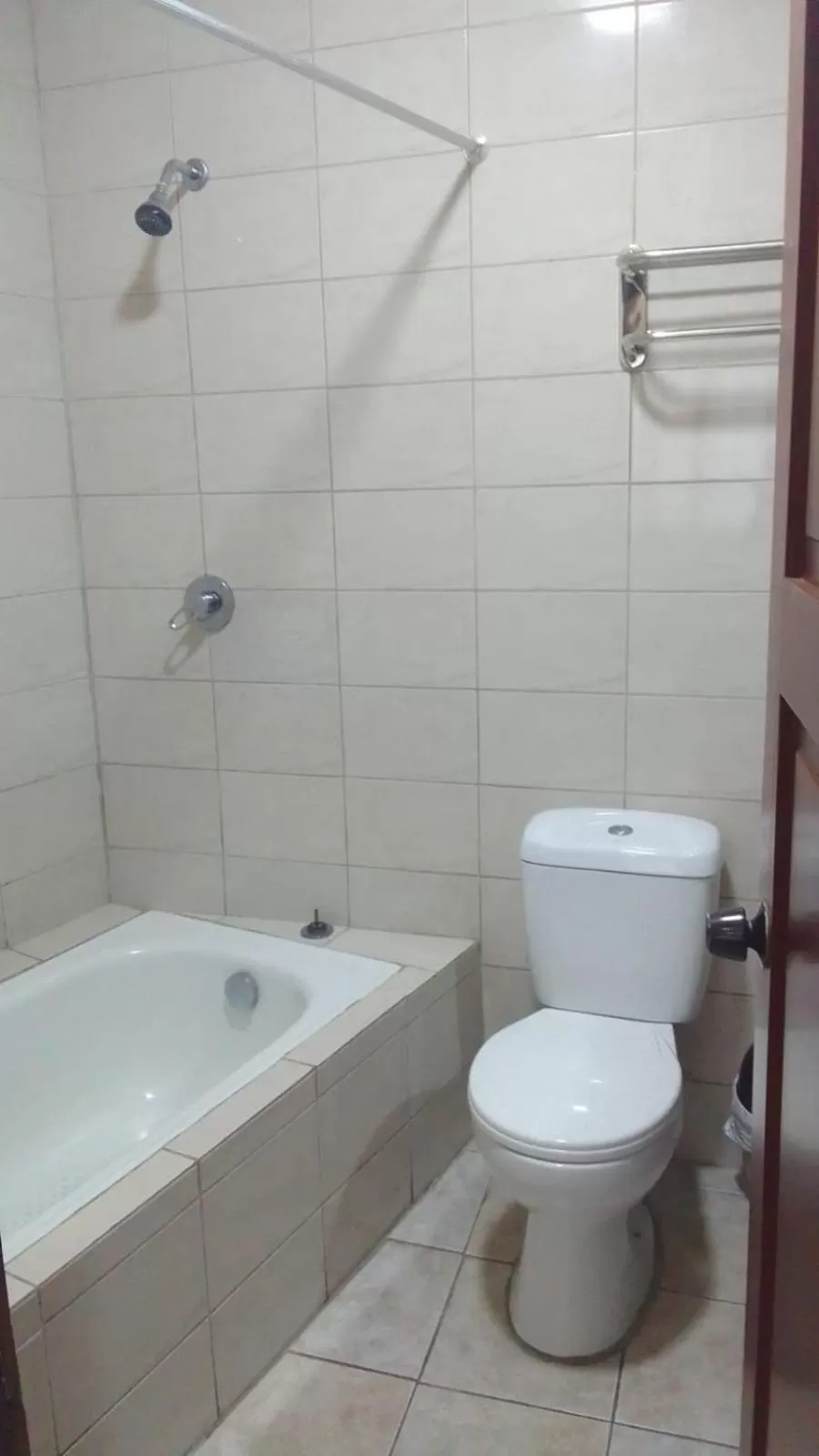 Bath in Atlantic Suites Hotel