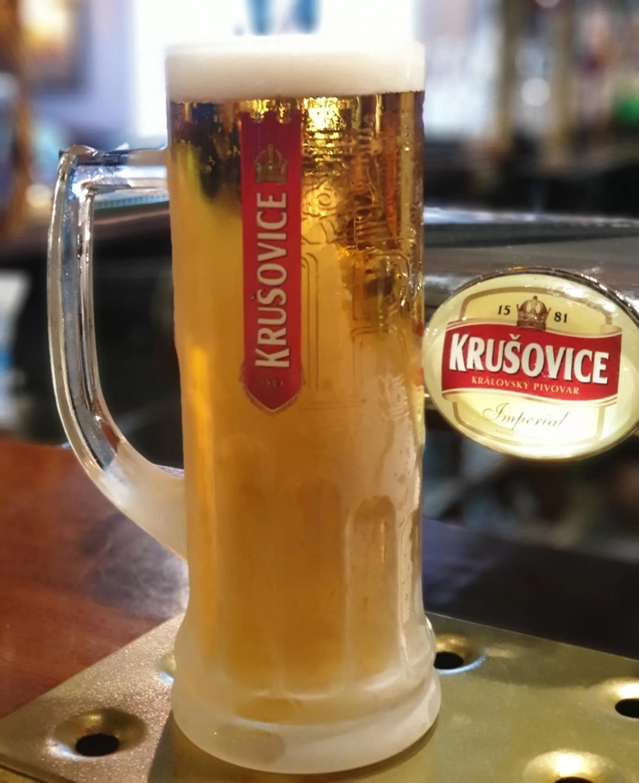 Lounge or bar in The Royal Arms Bed & Breakfast