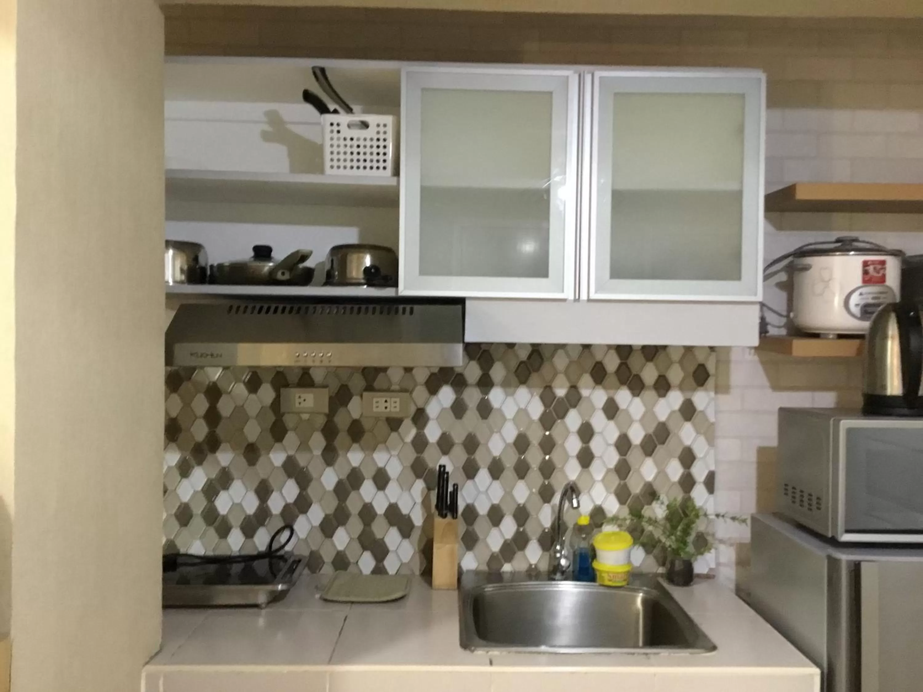 Condo with Free Swimming Pool & Viewing Deck