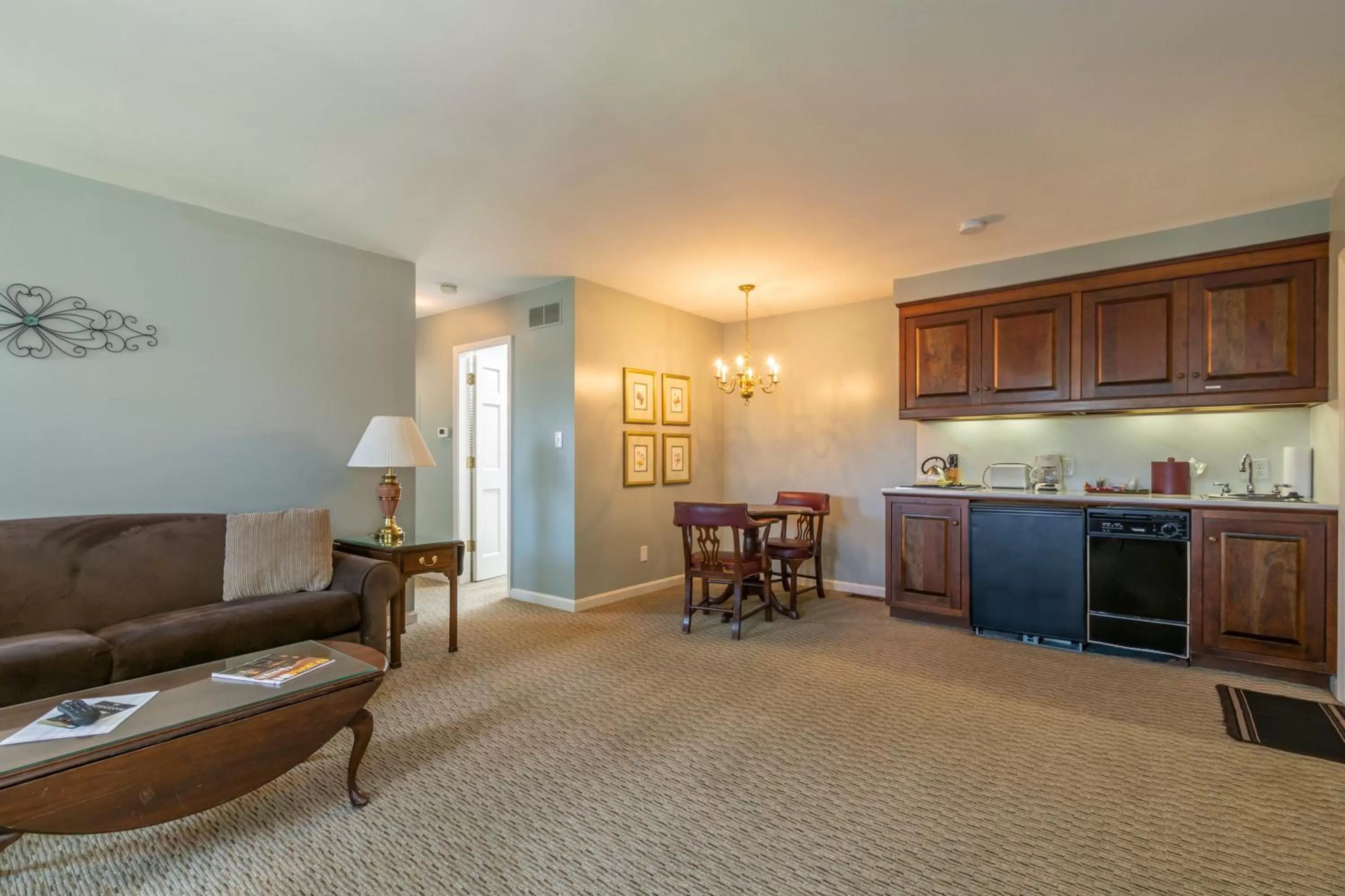 Living room in Century Suites Hotel