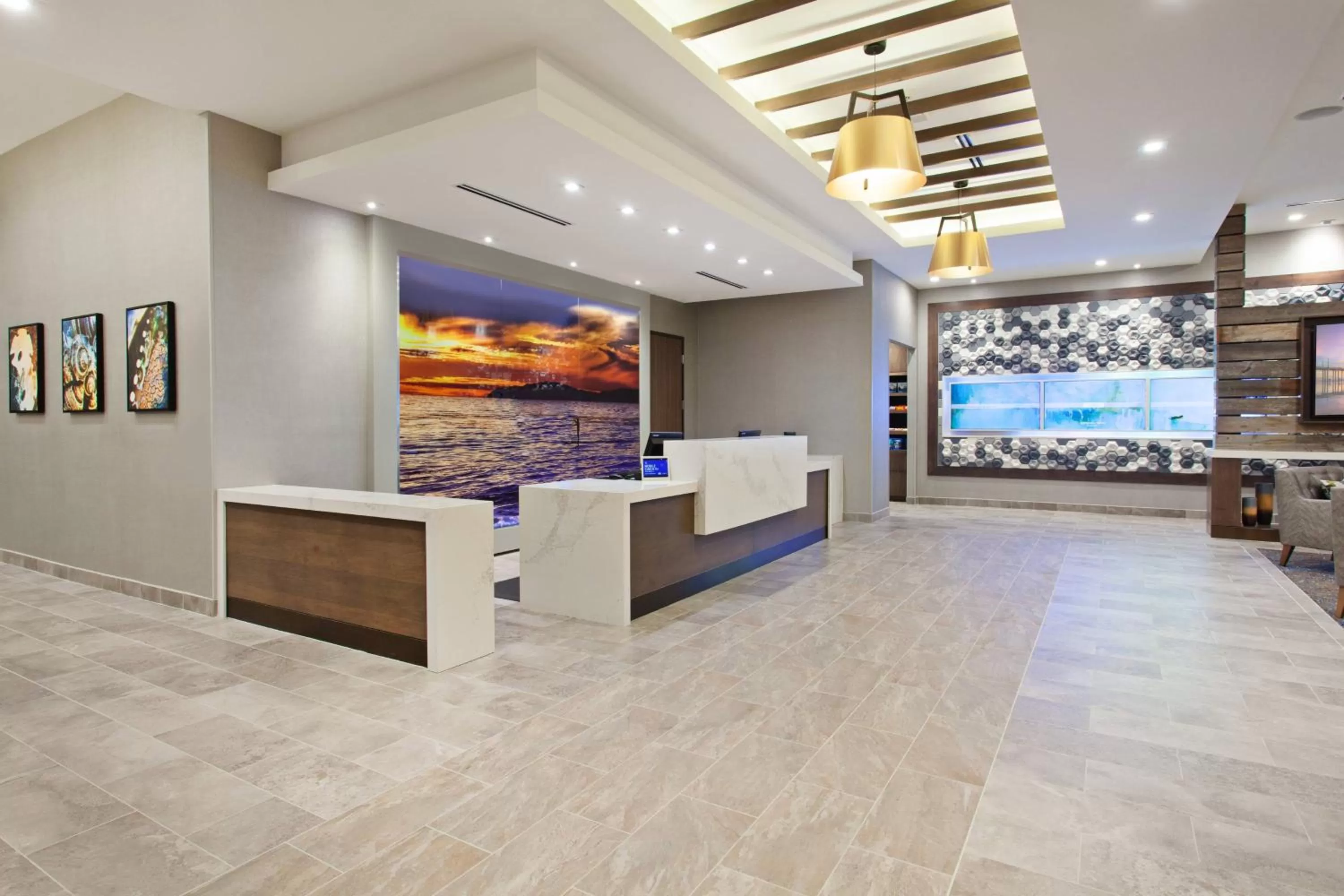 Lobby or reception in SpringHill Suites by Marriott Huntington Beach Orange County