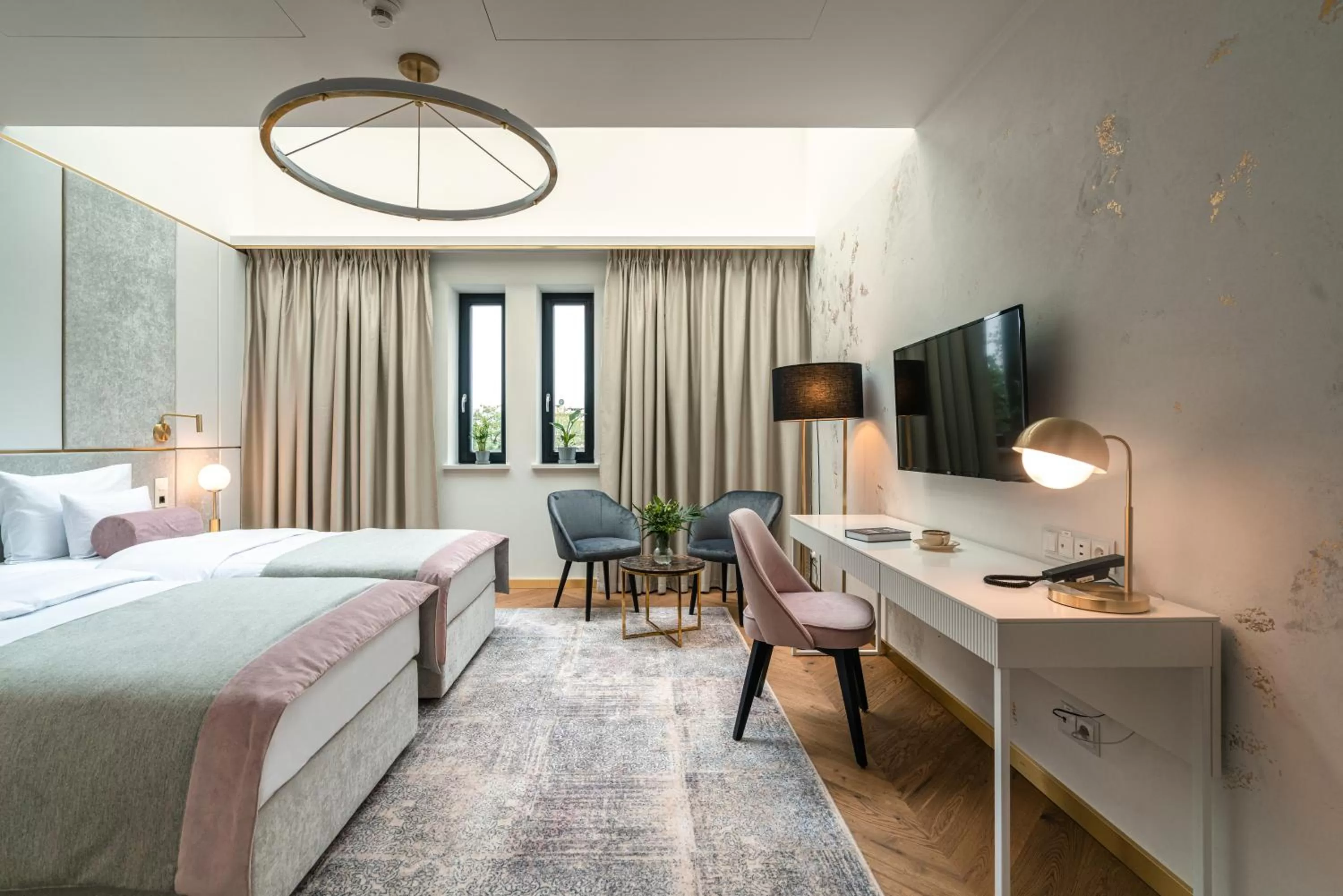 Photo of the whole room, Bed in Hotel Ferreus Modern Art Deco