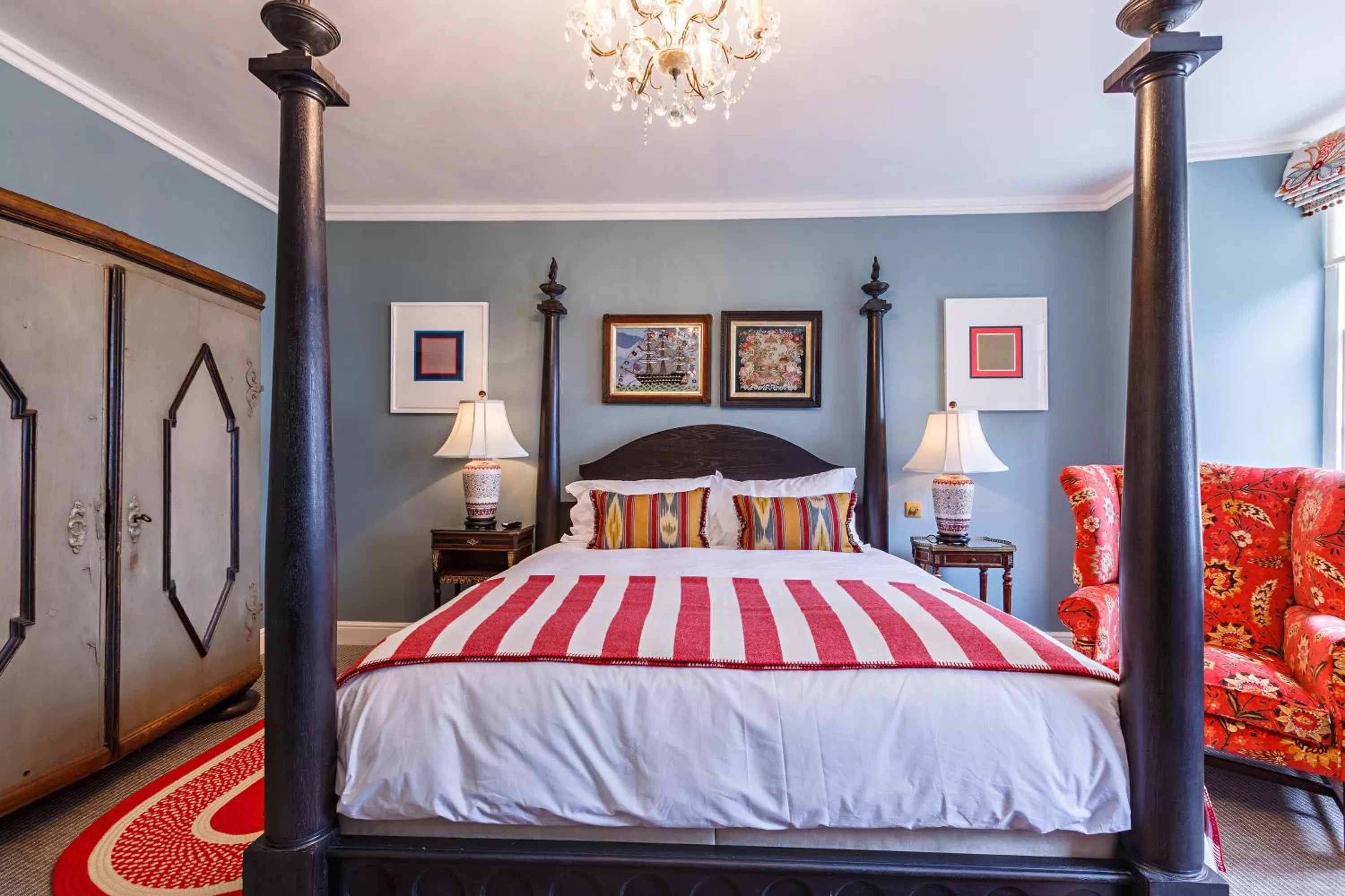 Photo of the whole room, Bed in The Assembly House in central Norwich