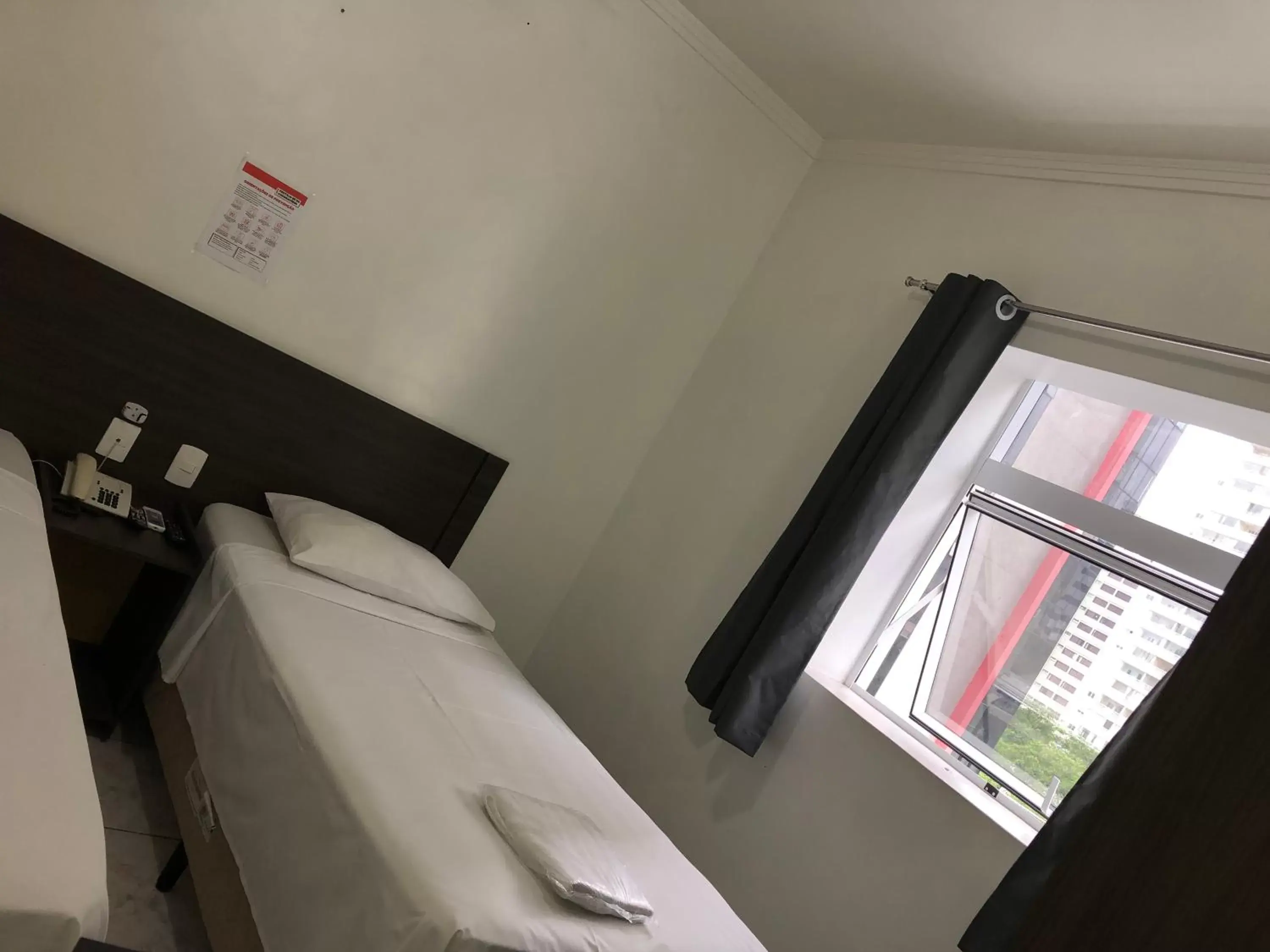 Twin Room in Center Plaza Hotel Twin Room in Center Plaza Hotel