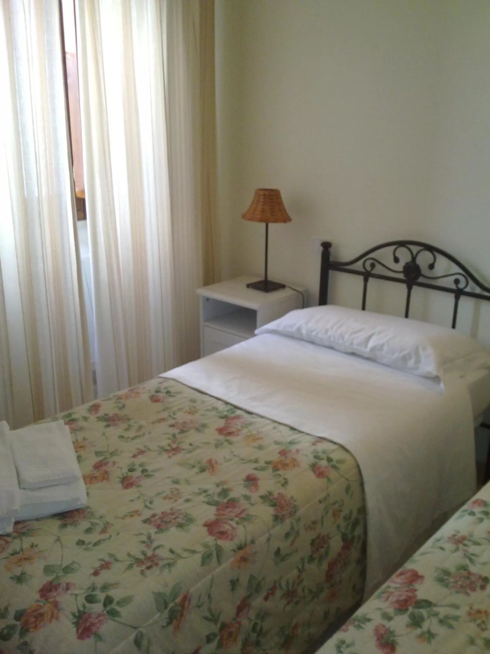 Bedroom, Bed in Locanda Maja B&B