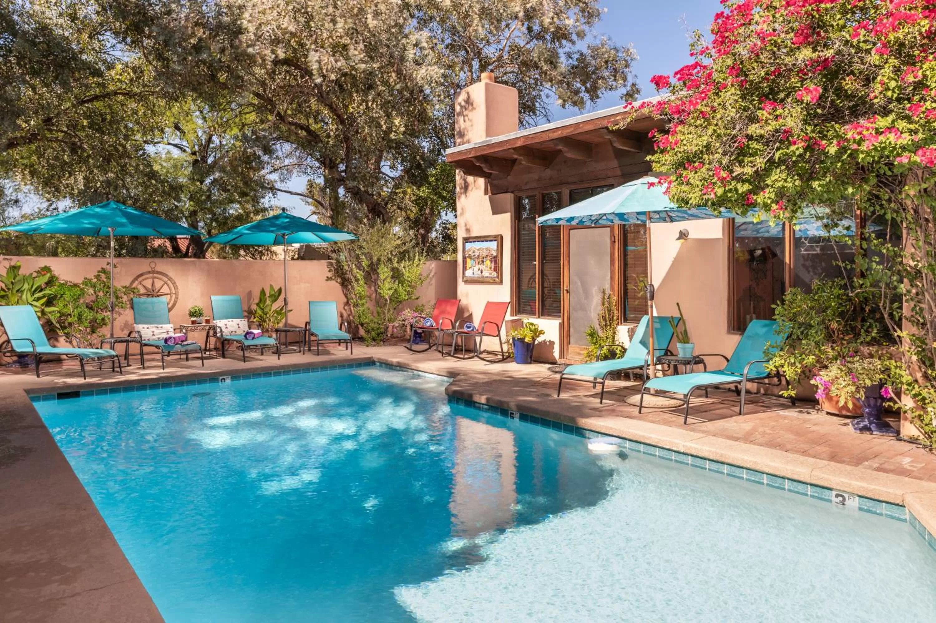 Swimming Pool in Adobe Rose Inn