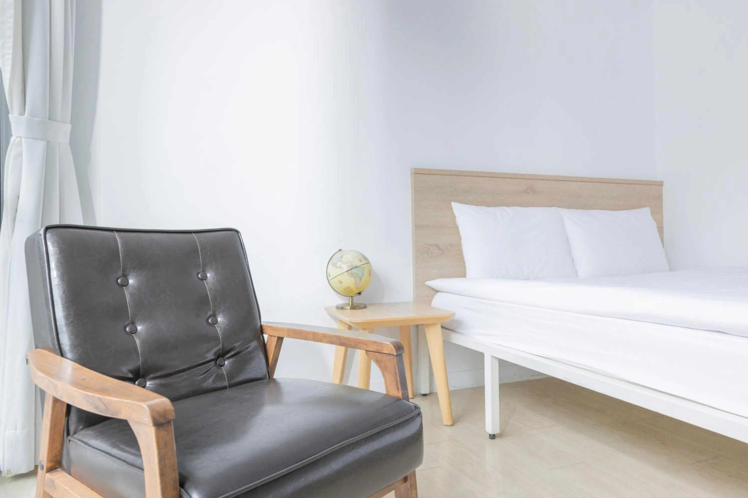 Bed in OwlStay Flip Flop Hostel - Garden