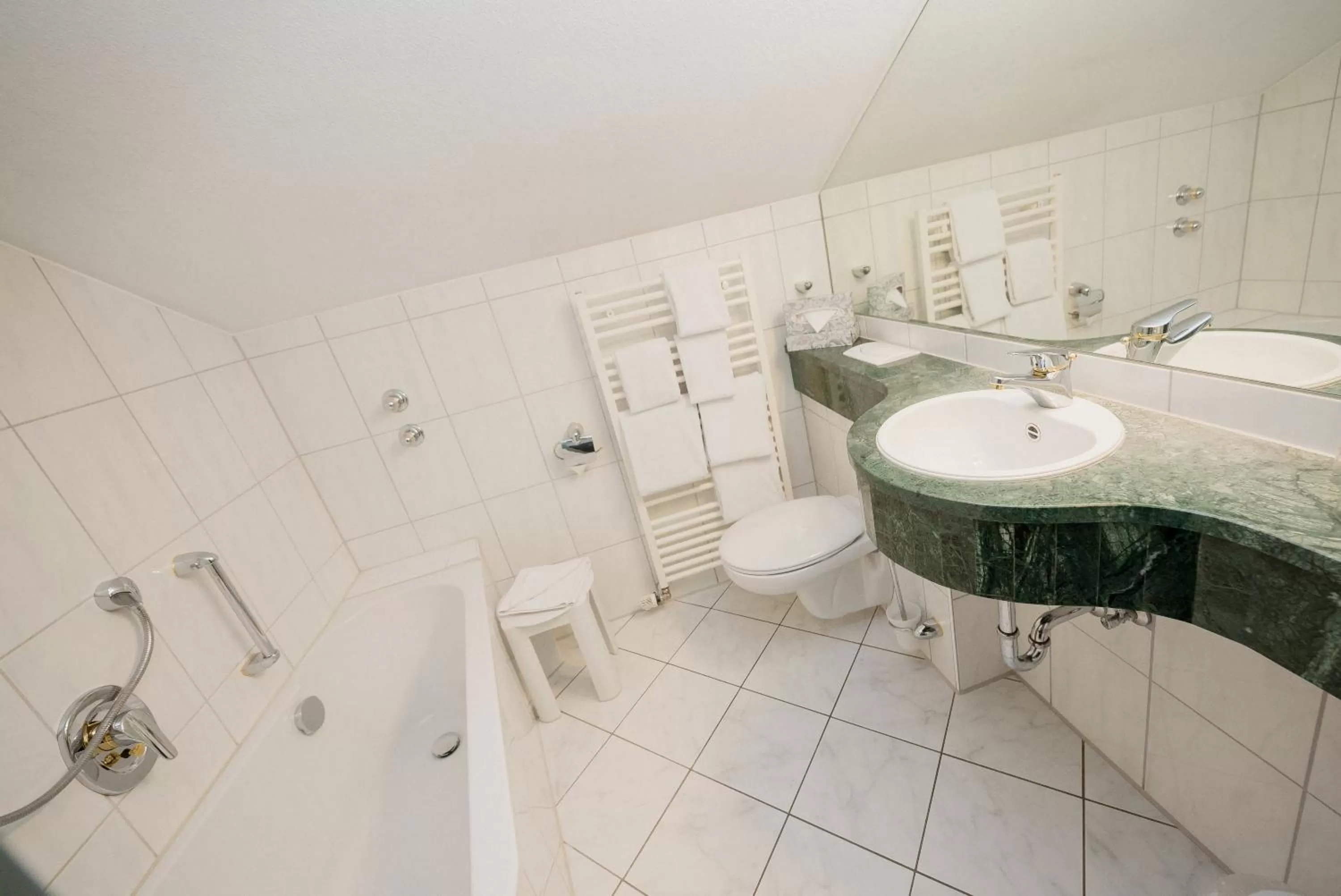 Bathroom in Hotel am Schloss