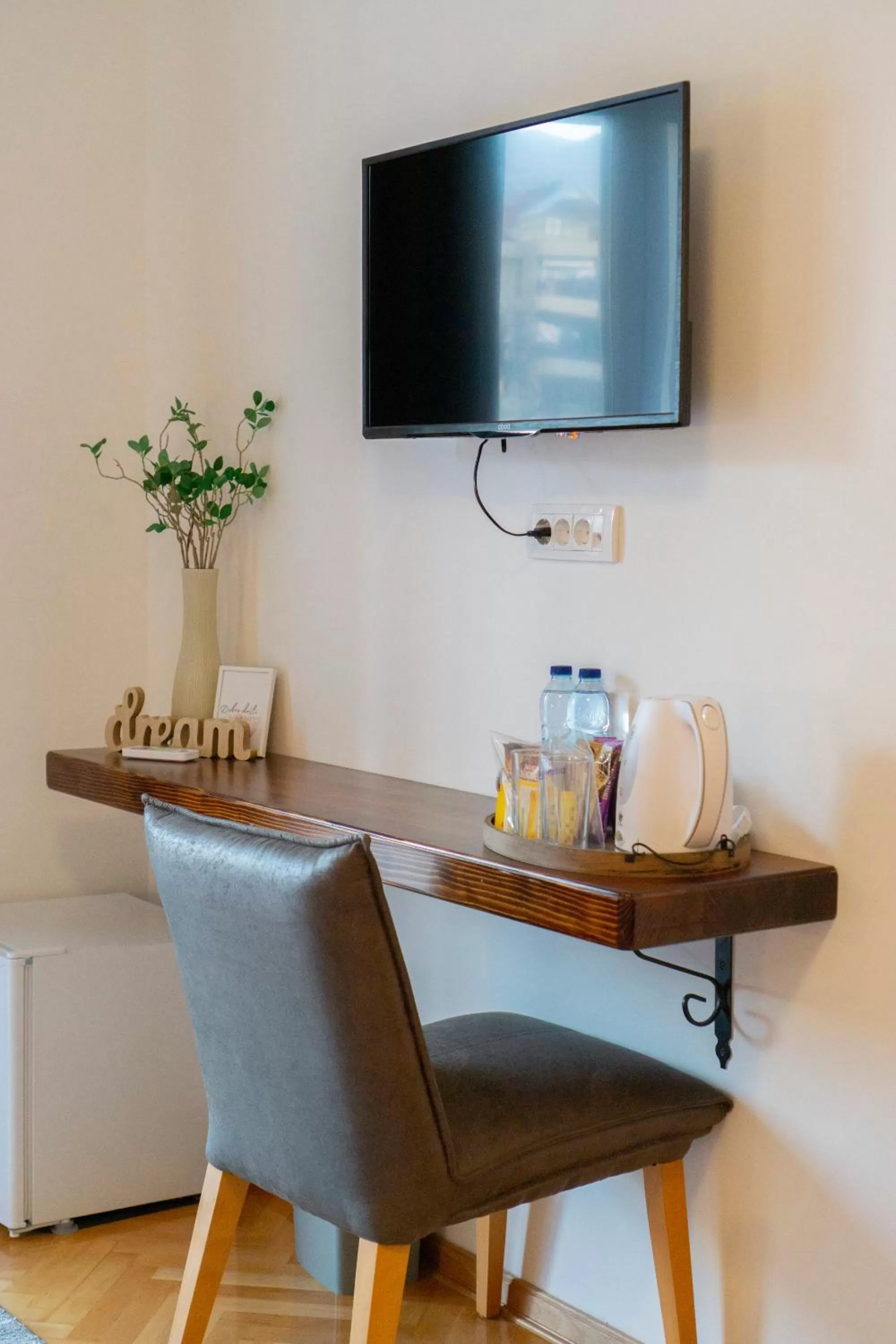 TV and multimedia in Herceg Vila