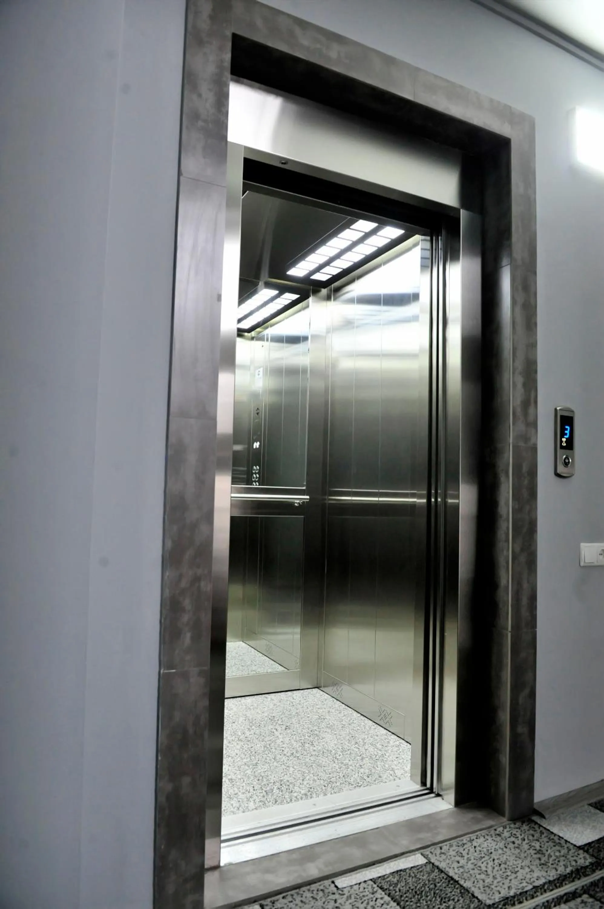 Area and facilities in Rogalux Blue