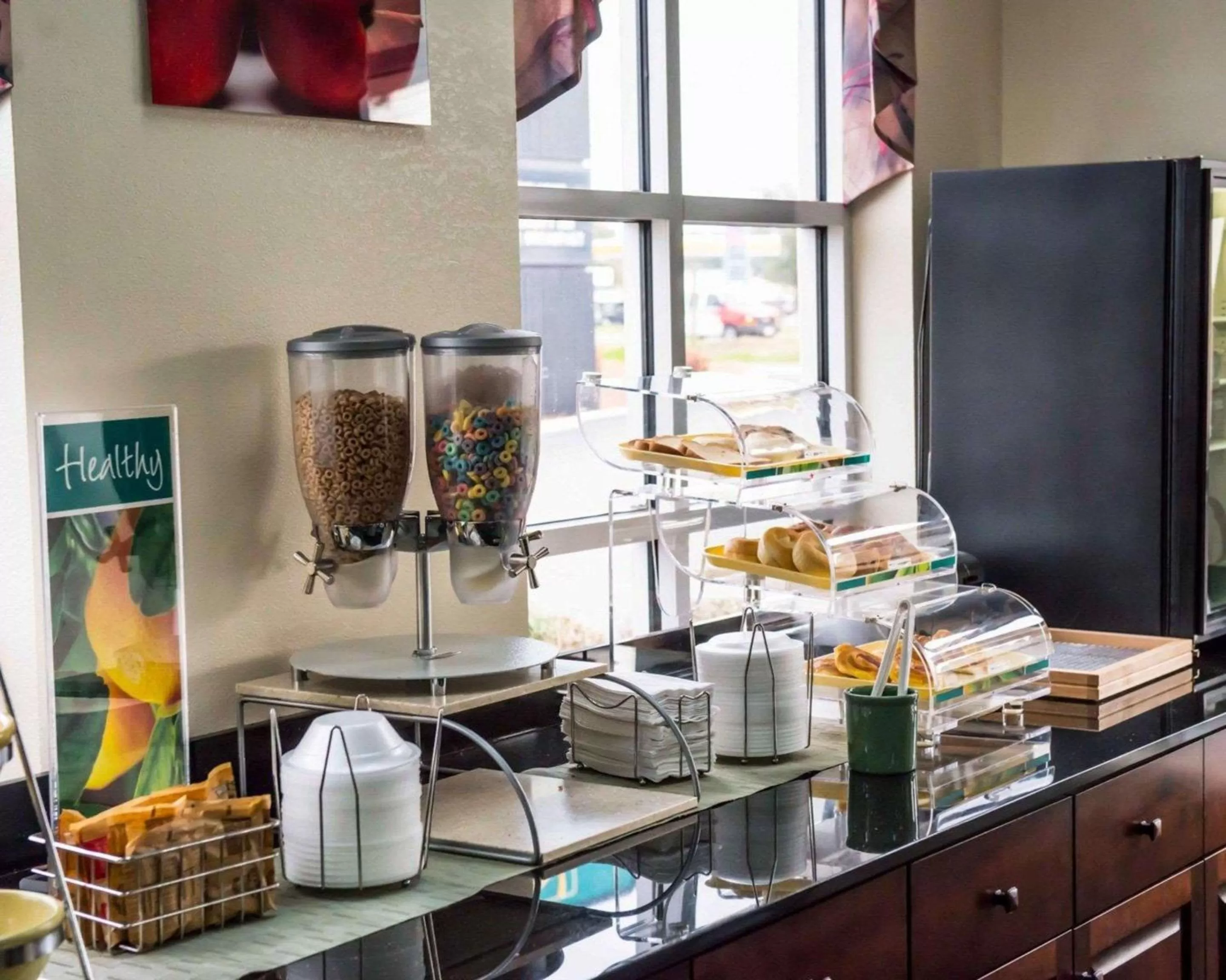 Restaurant/places to eat in Quality Inn Chipley I-10 at Exit 120